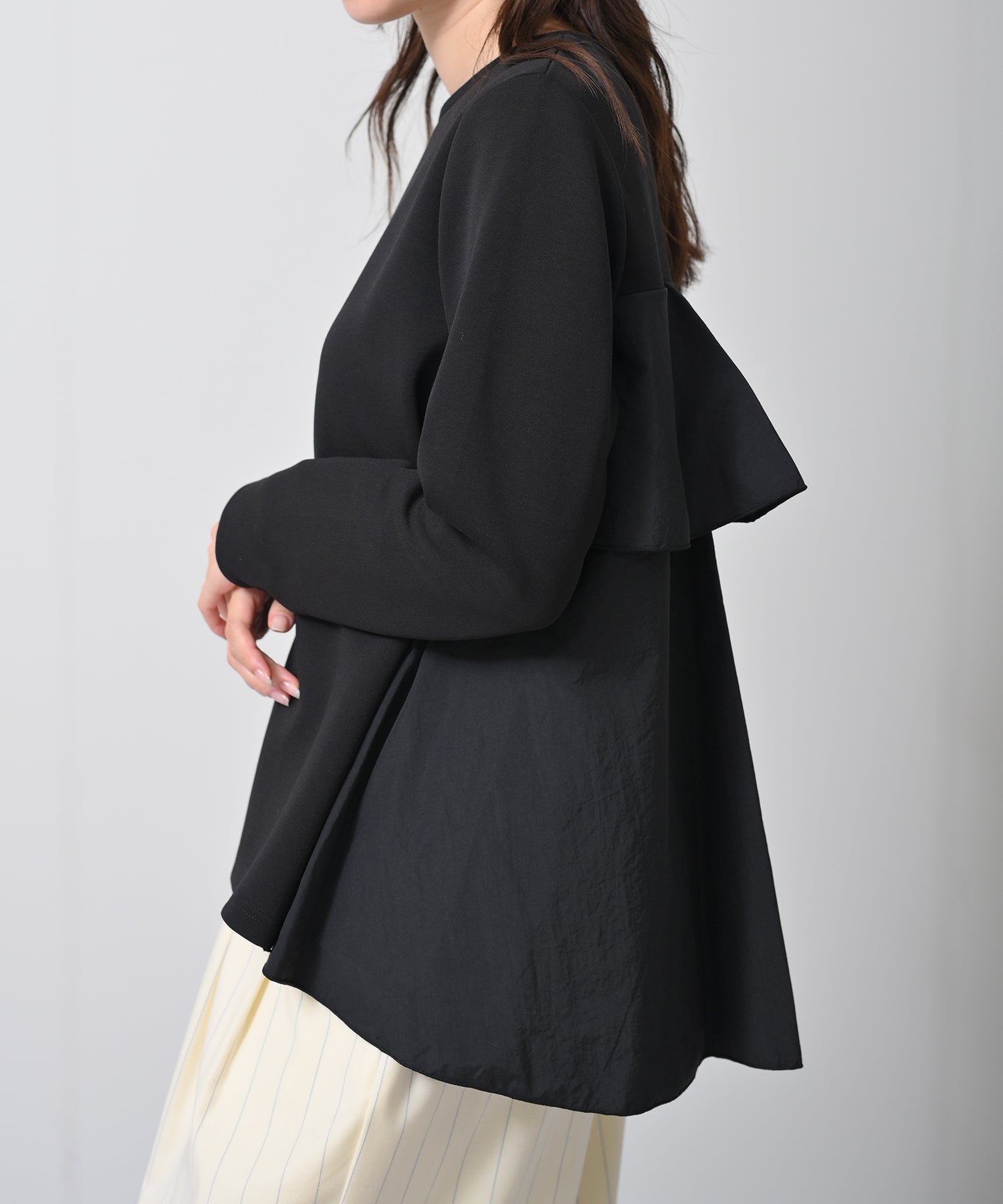 ブラック　model：H160