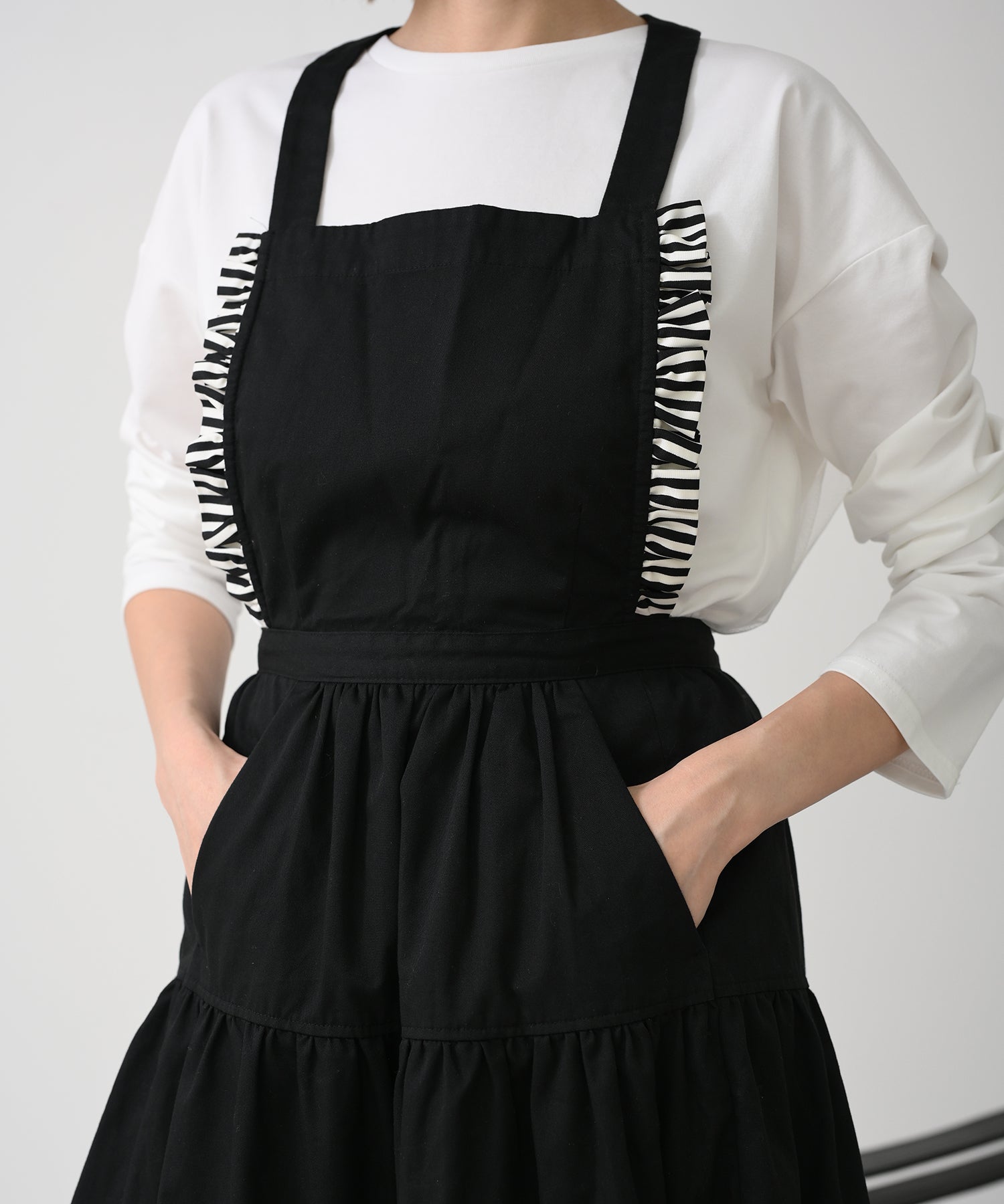 ボーダーズアットバルコニー◎新品タグ付きエプロン TIERED APRON