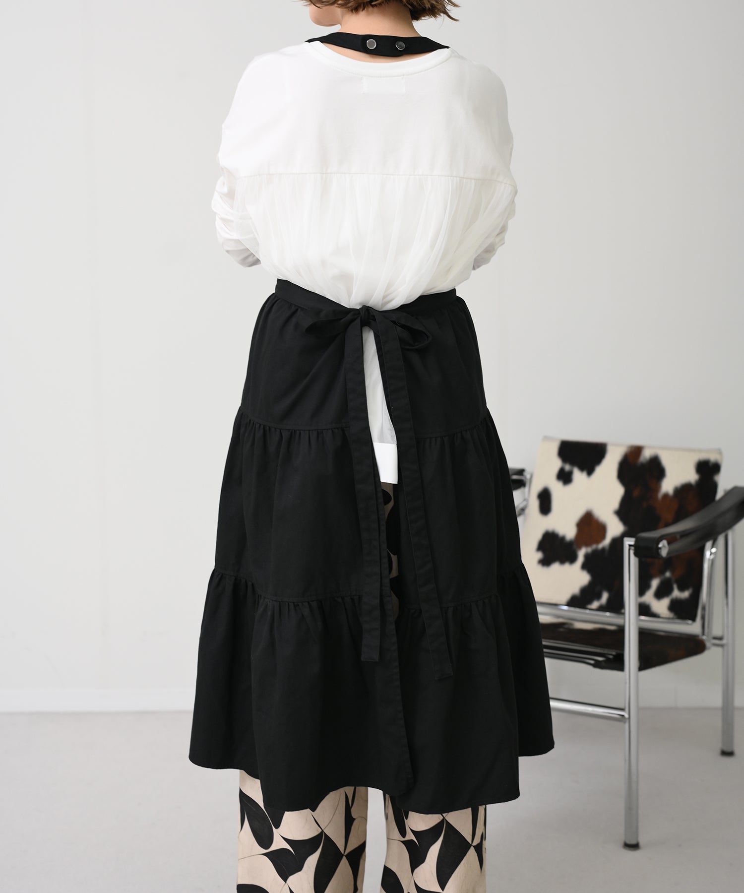 ブラック　model：H167