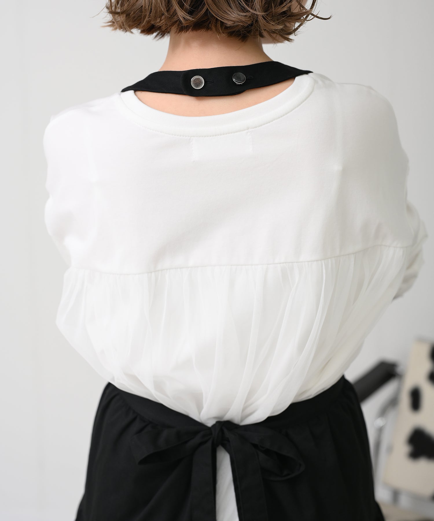 ブラック　model：H167