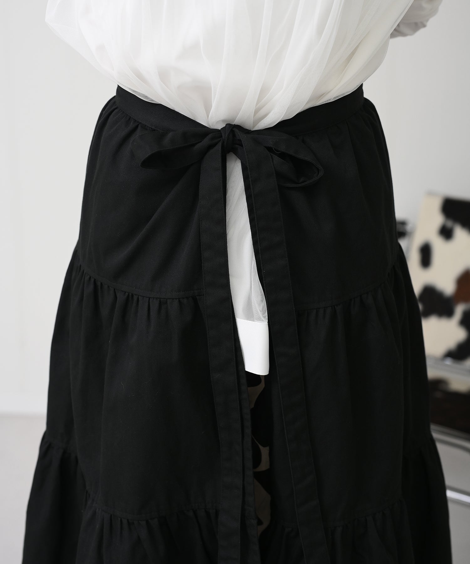 ブラック　model：H167