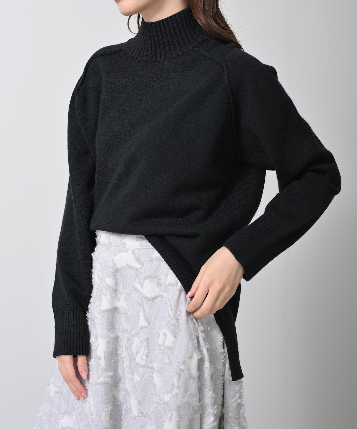 ブラック　model：H160