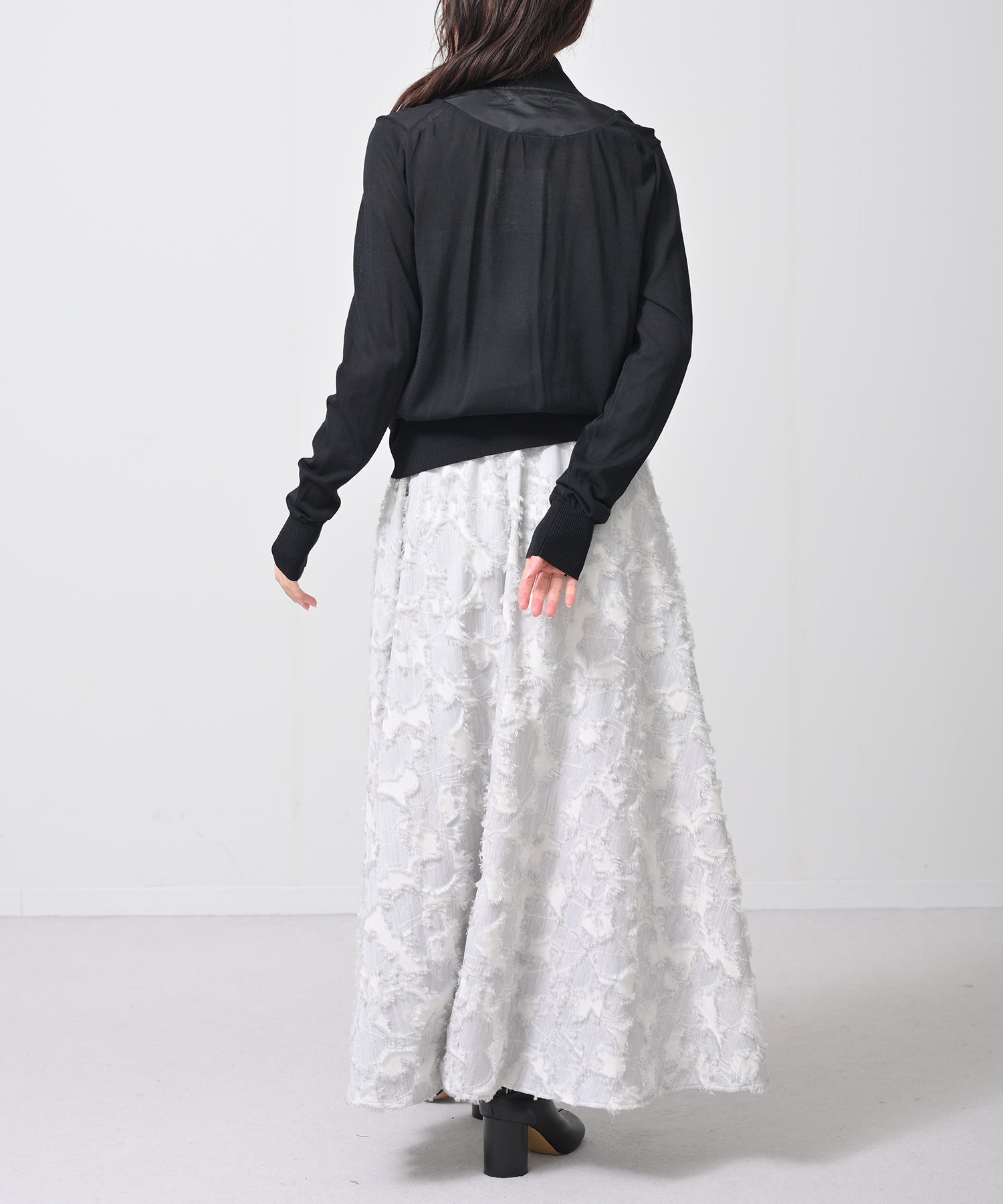 ブラック×ブラック　model：H160