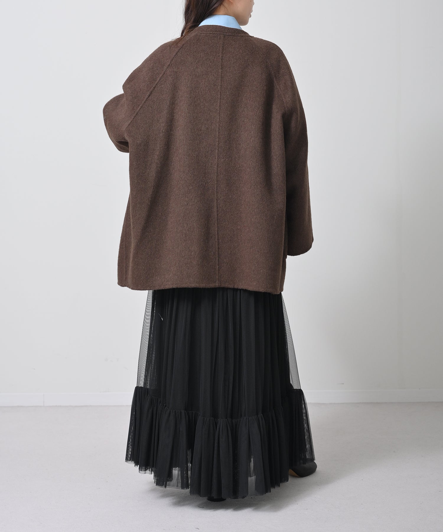 ブラウン　model：H160