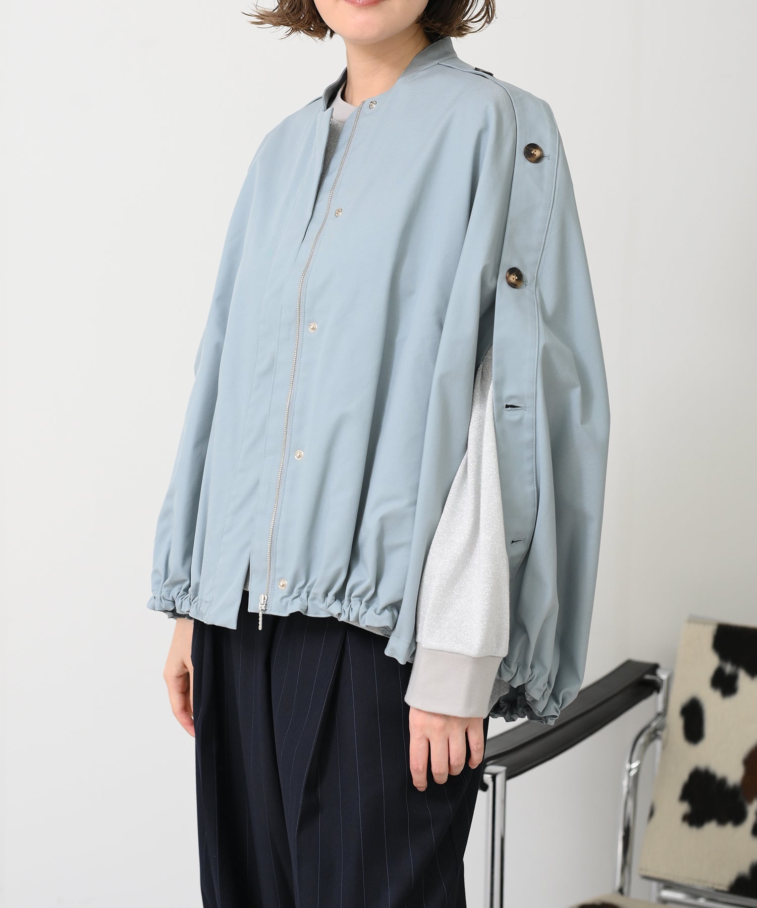 ライトブルー　model：H167