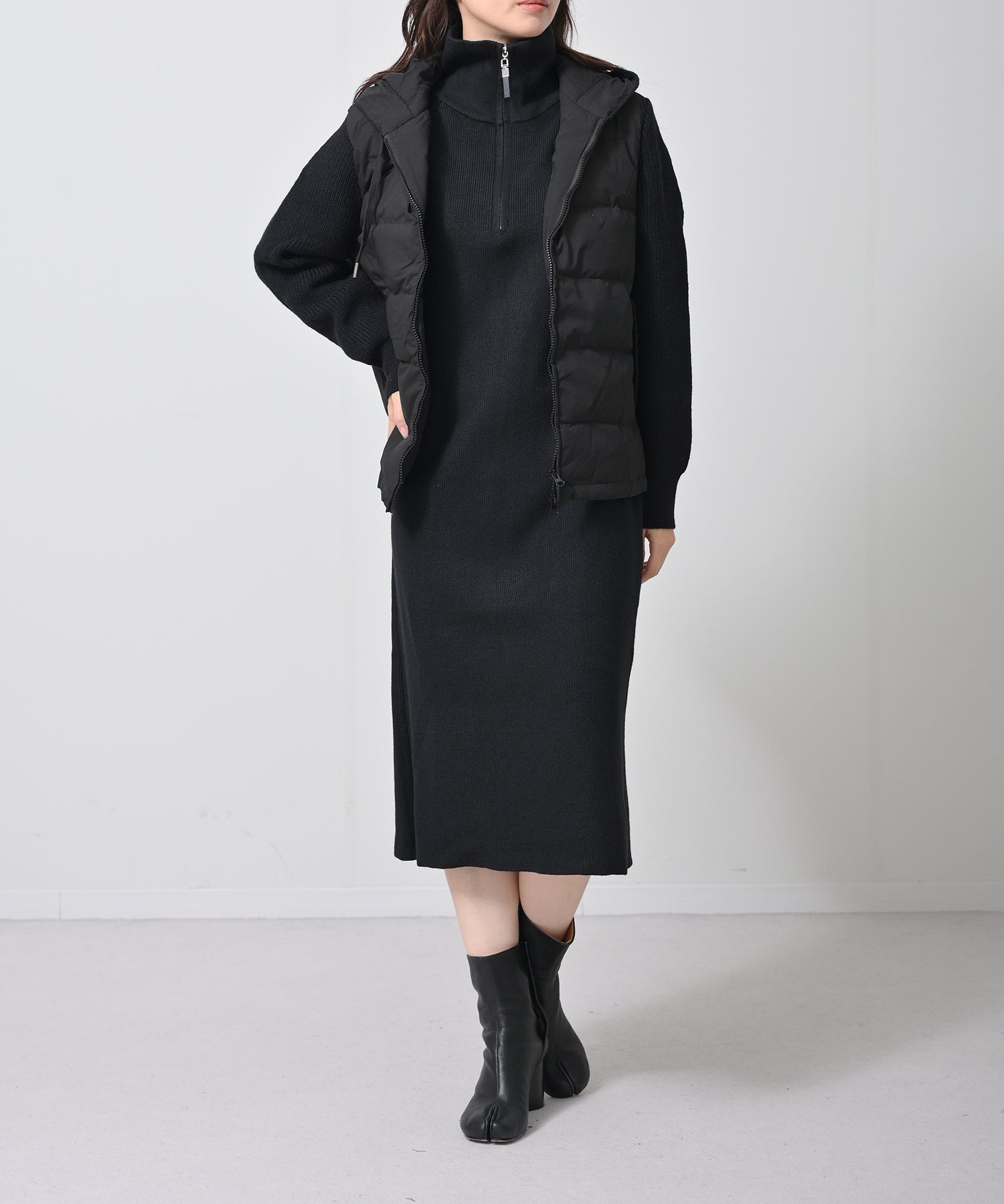 ブラック　model：H160