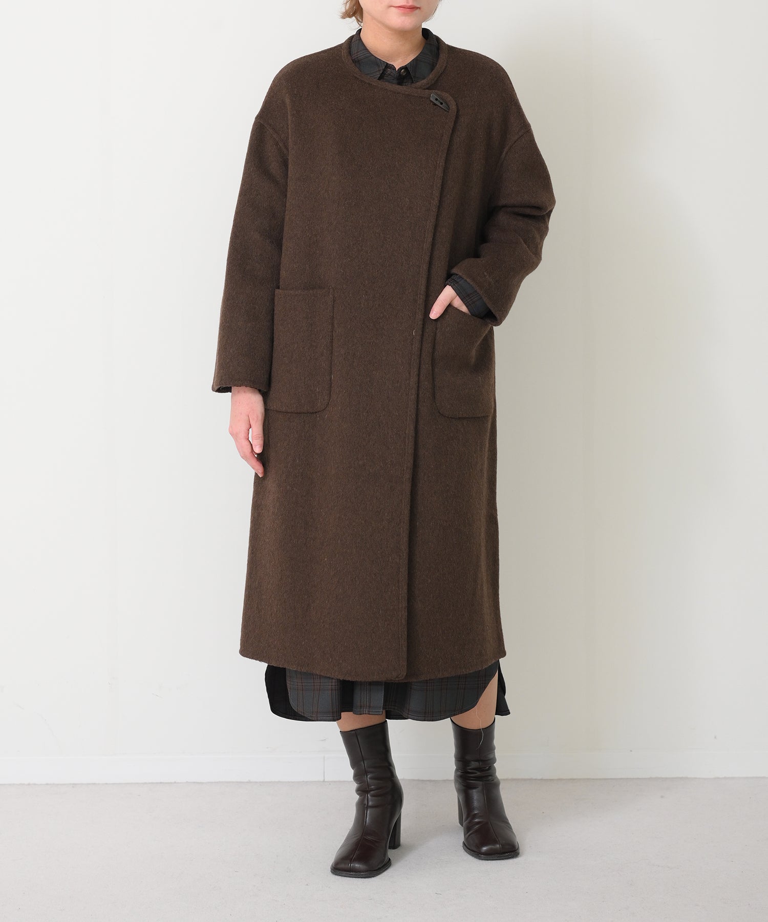 Wool Scarf-Integrated Long Coat