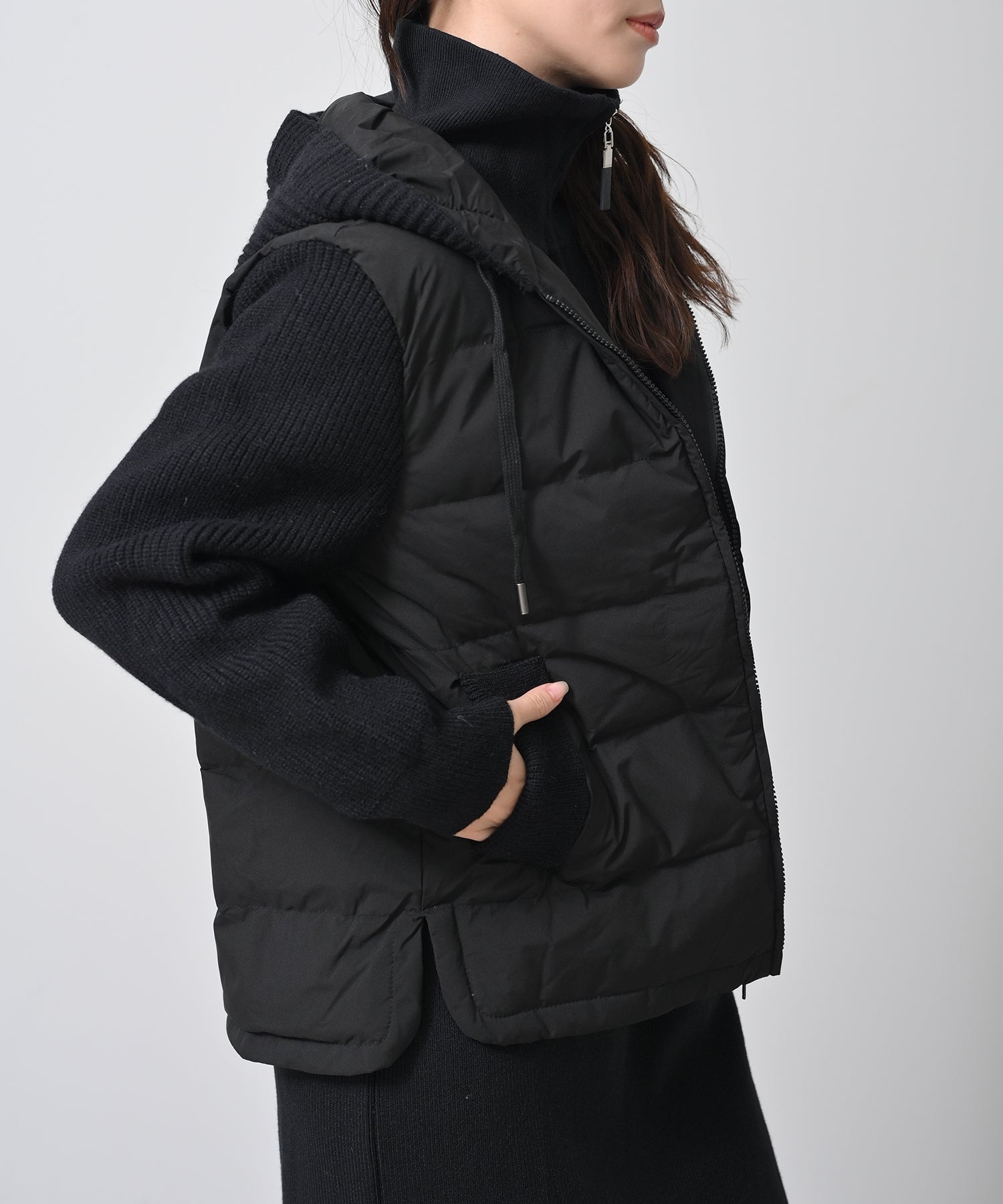 ブラック　model：H160