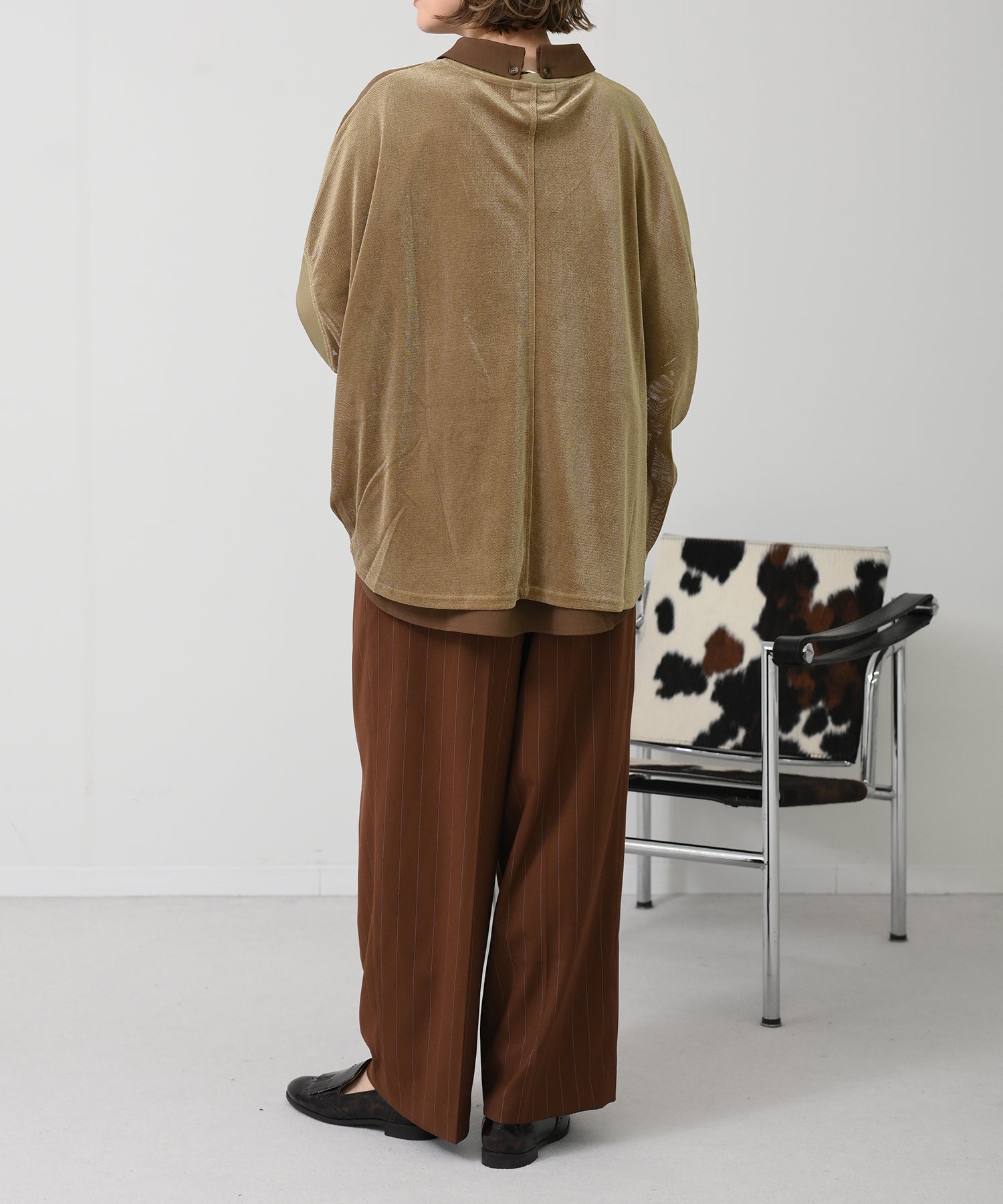 カーキ　mode：H167