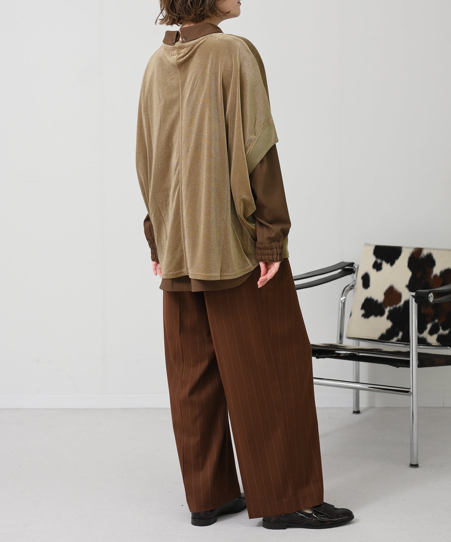 カーキ　mode：H167