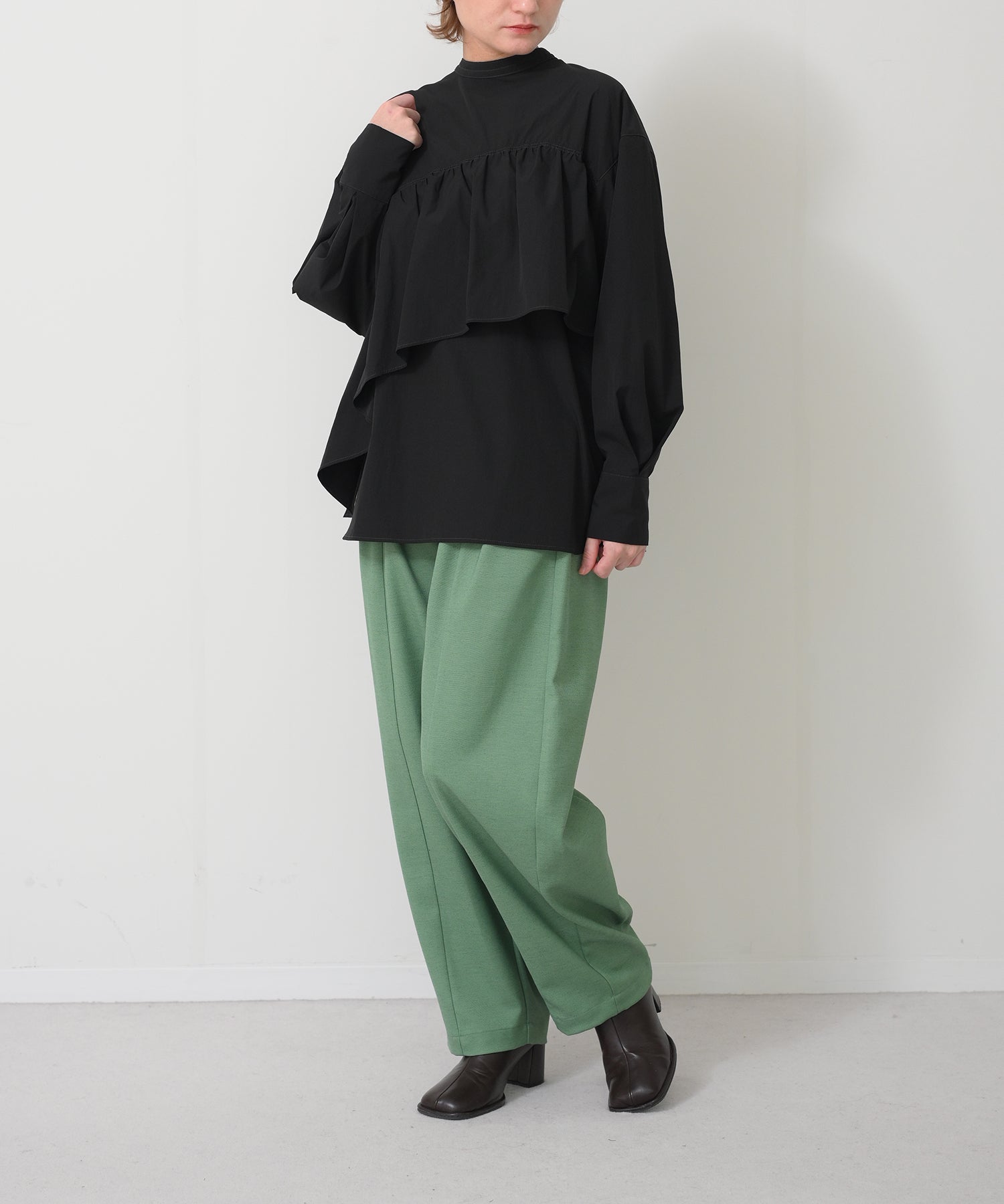 2-way Broad Frill Blouse