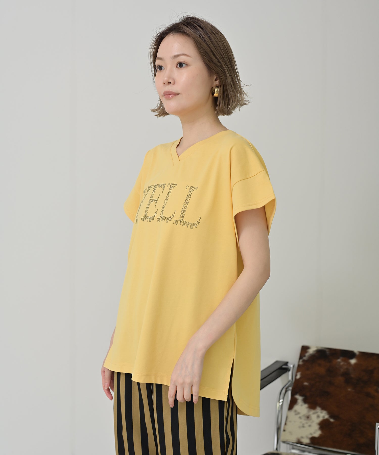 YELLロゴTシャツ