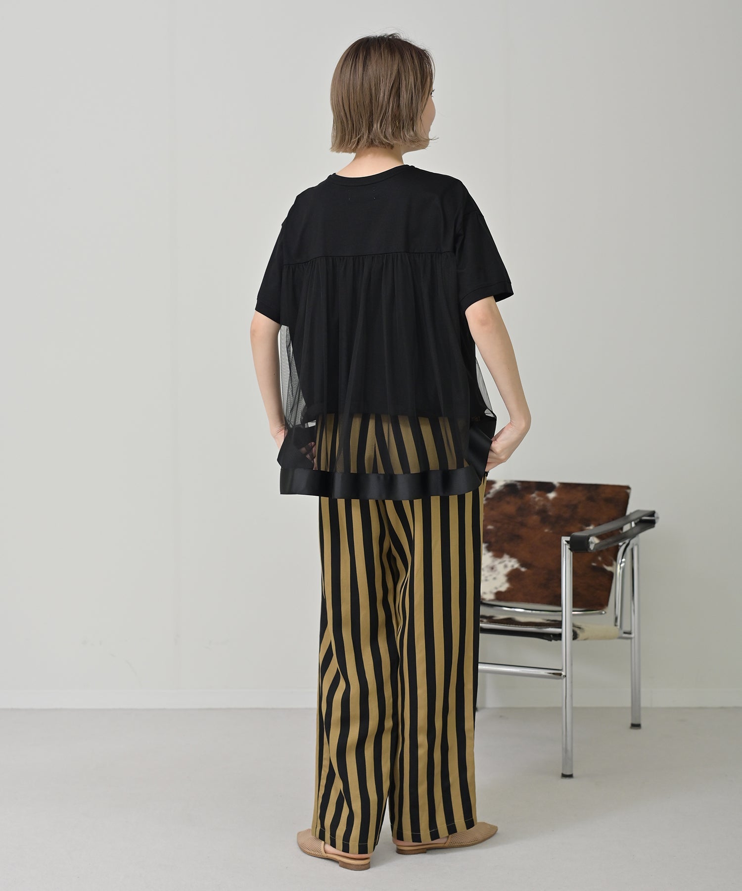 HERENCIA バックチュールカットソー　Tシャツ　トップス　フリル　白　綿 バックチュールカットソー