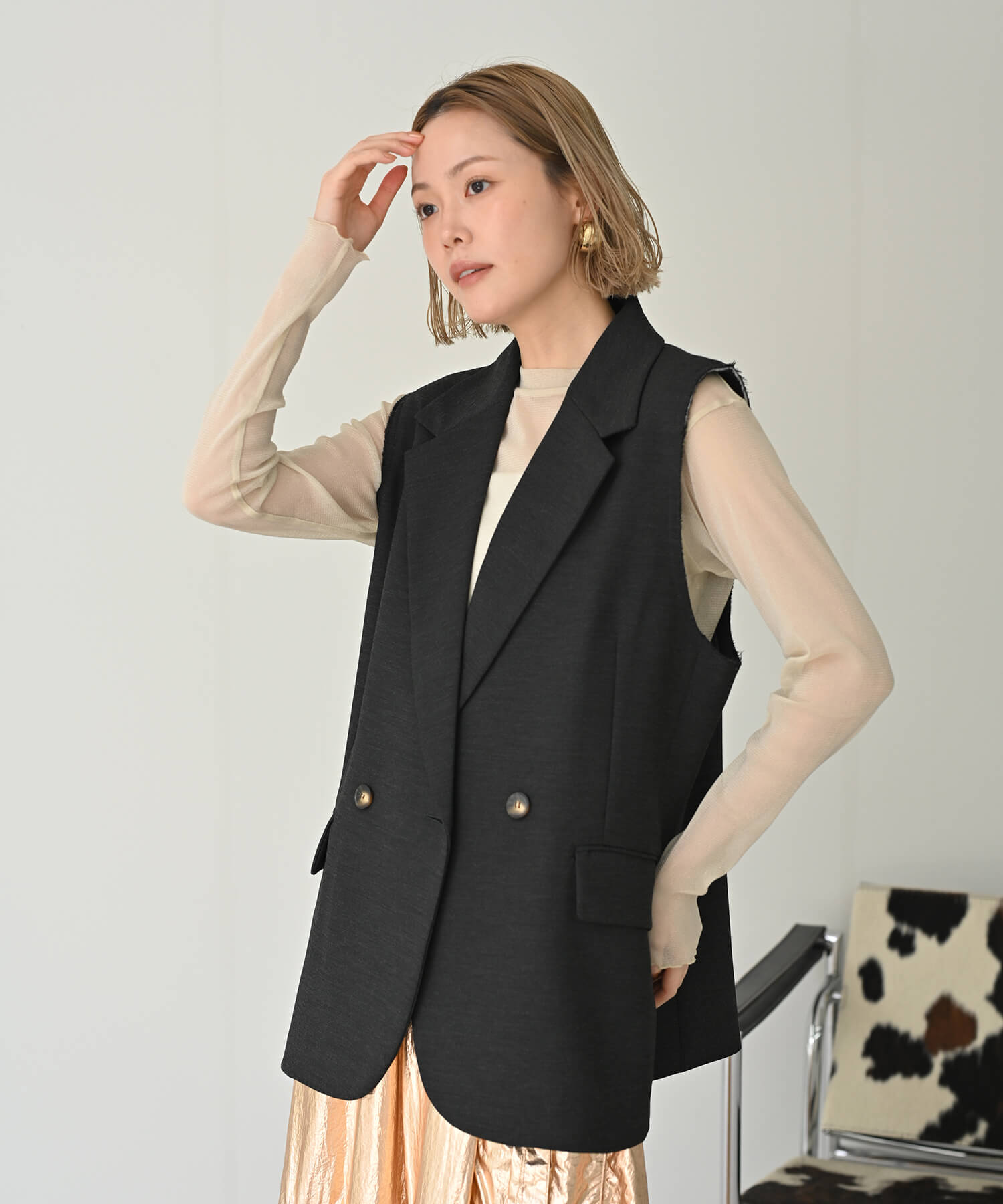 ブラック　model：H160