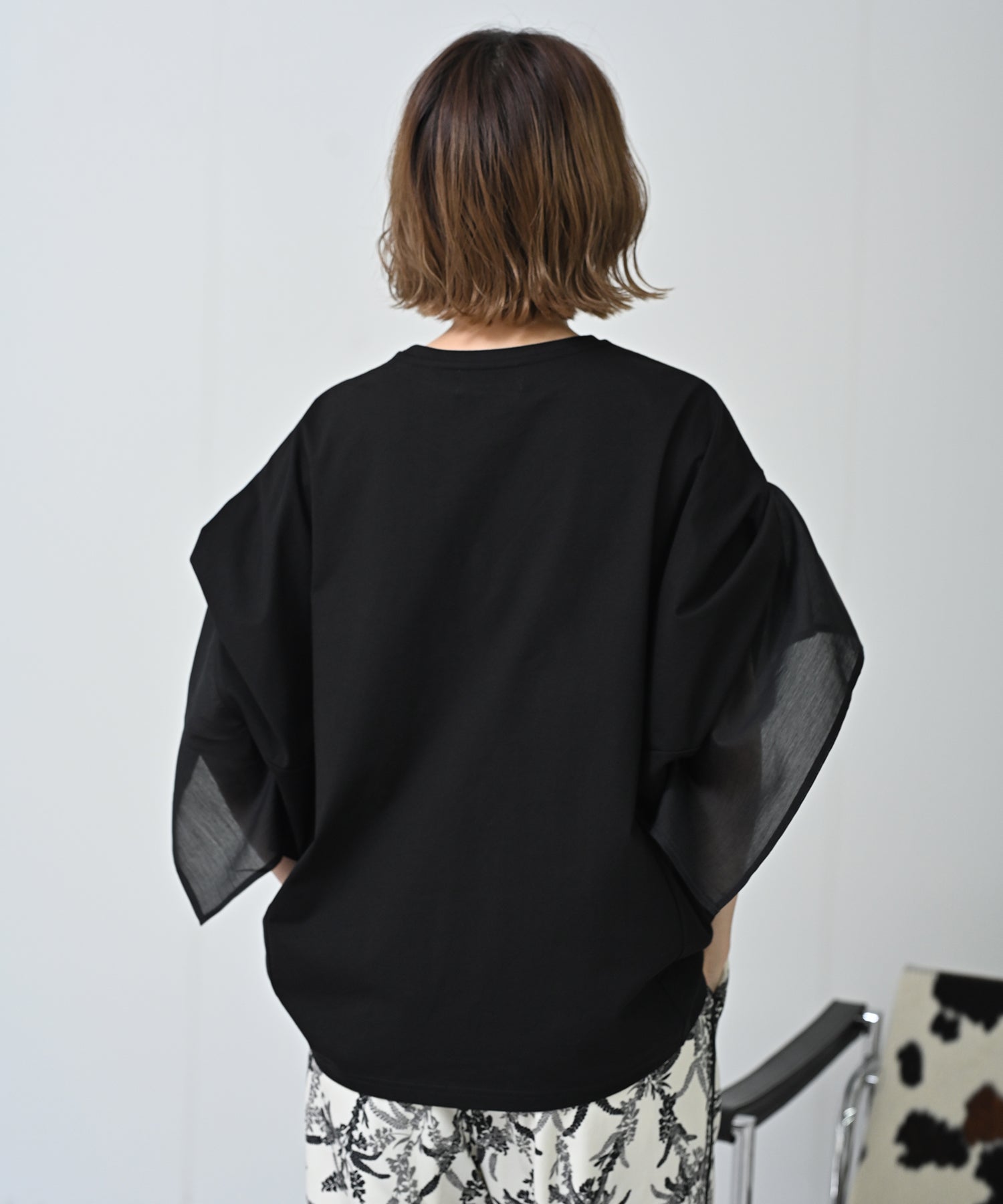 ブラック　model：H167