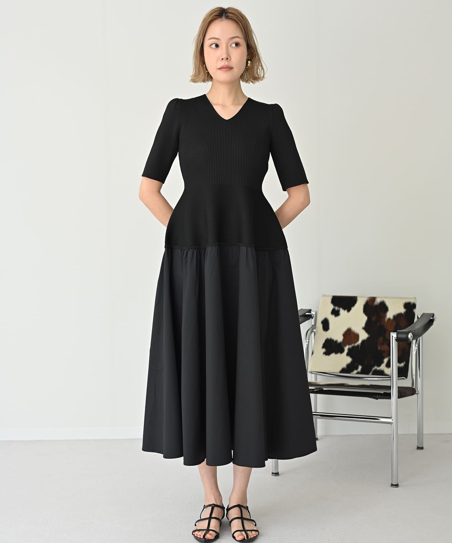 【Secretsale】V-neck knit dress