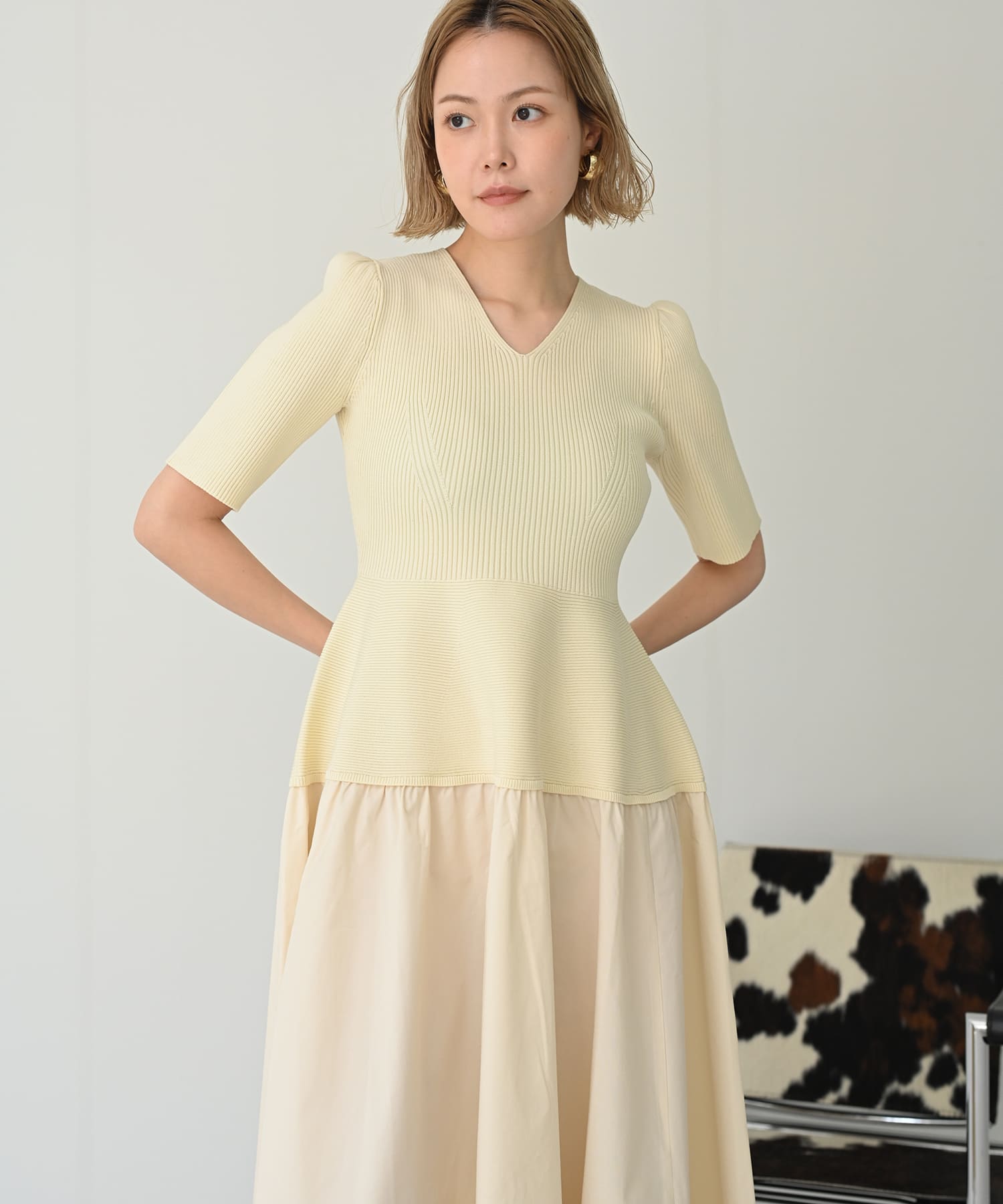 【Secretsale】V-neck knit dress