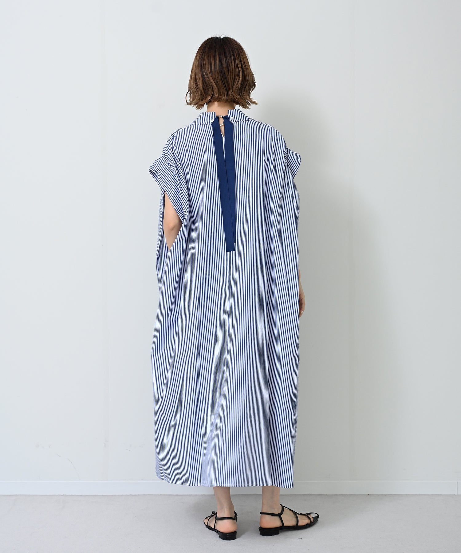 ネイビー×オフ　model：H167