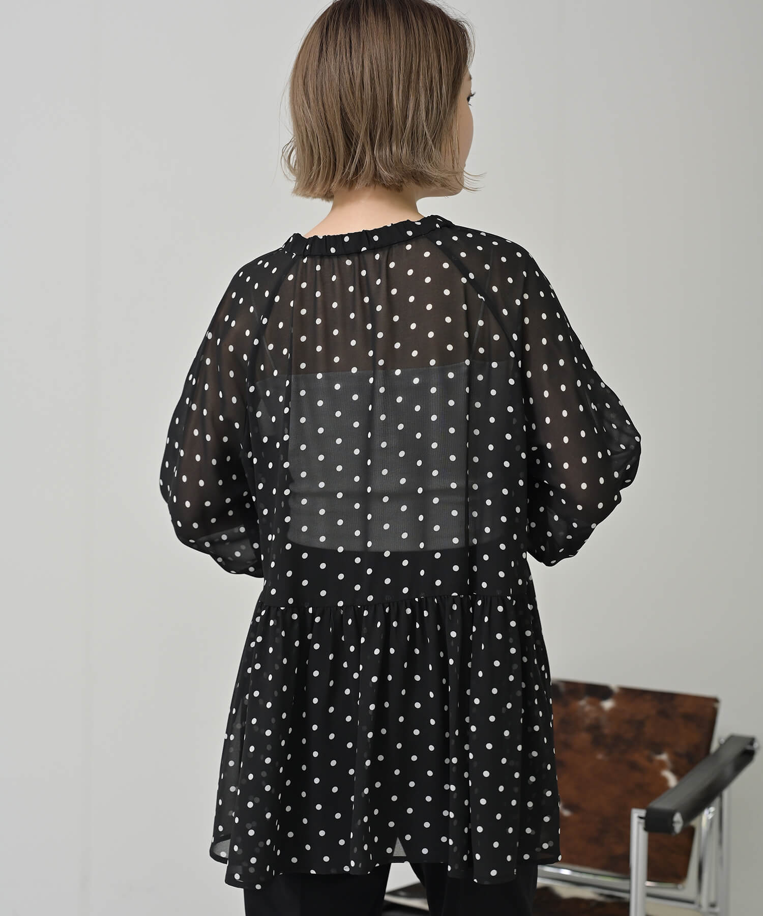 BLACK　model：H167　着用サイズ：FREE