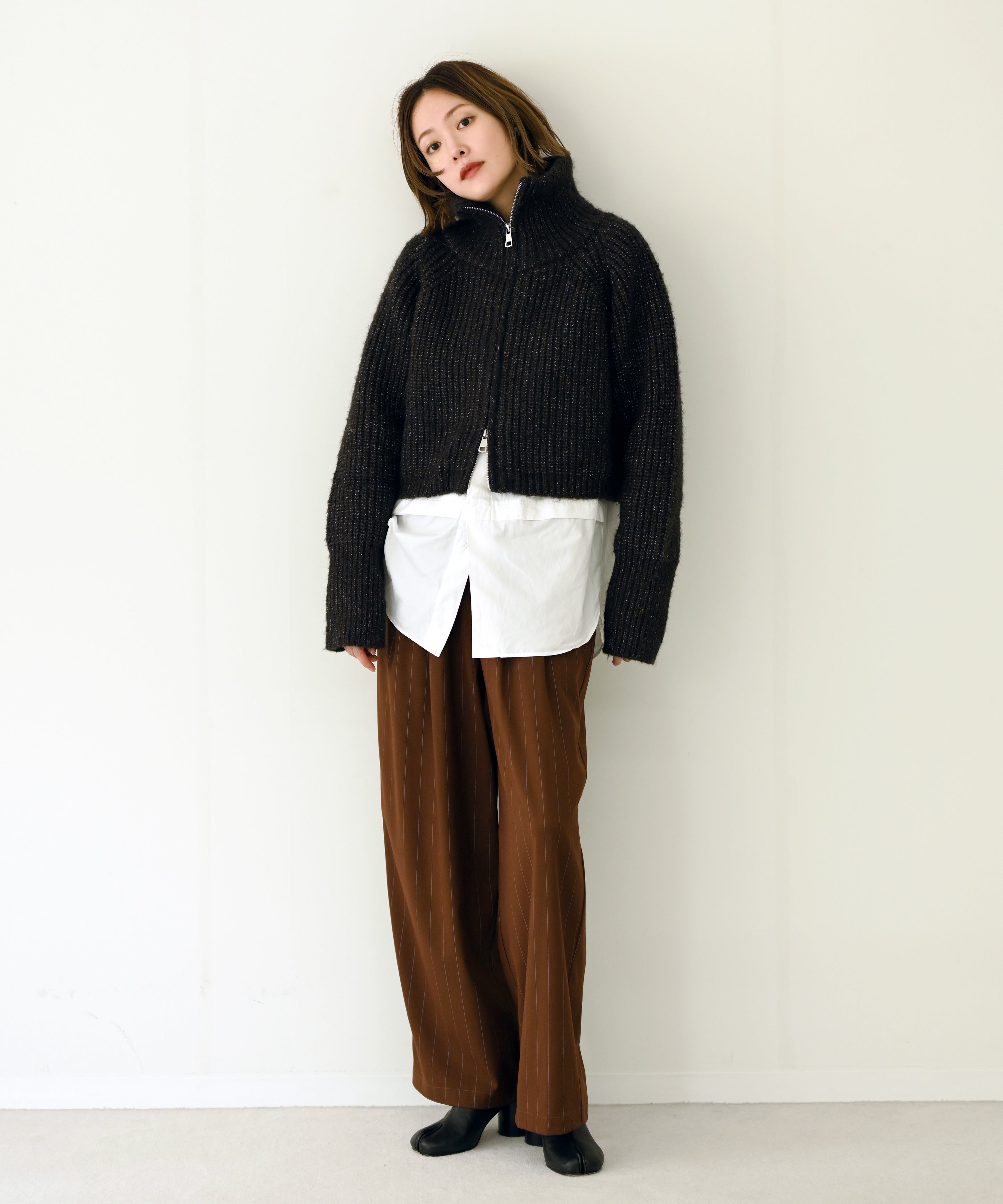 ブラウン　model：H167