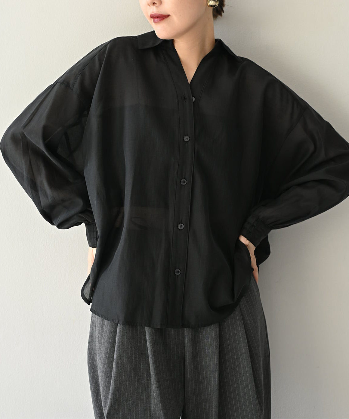 ブラック　model：H167