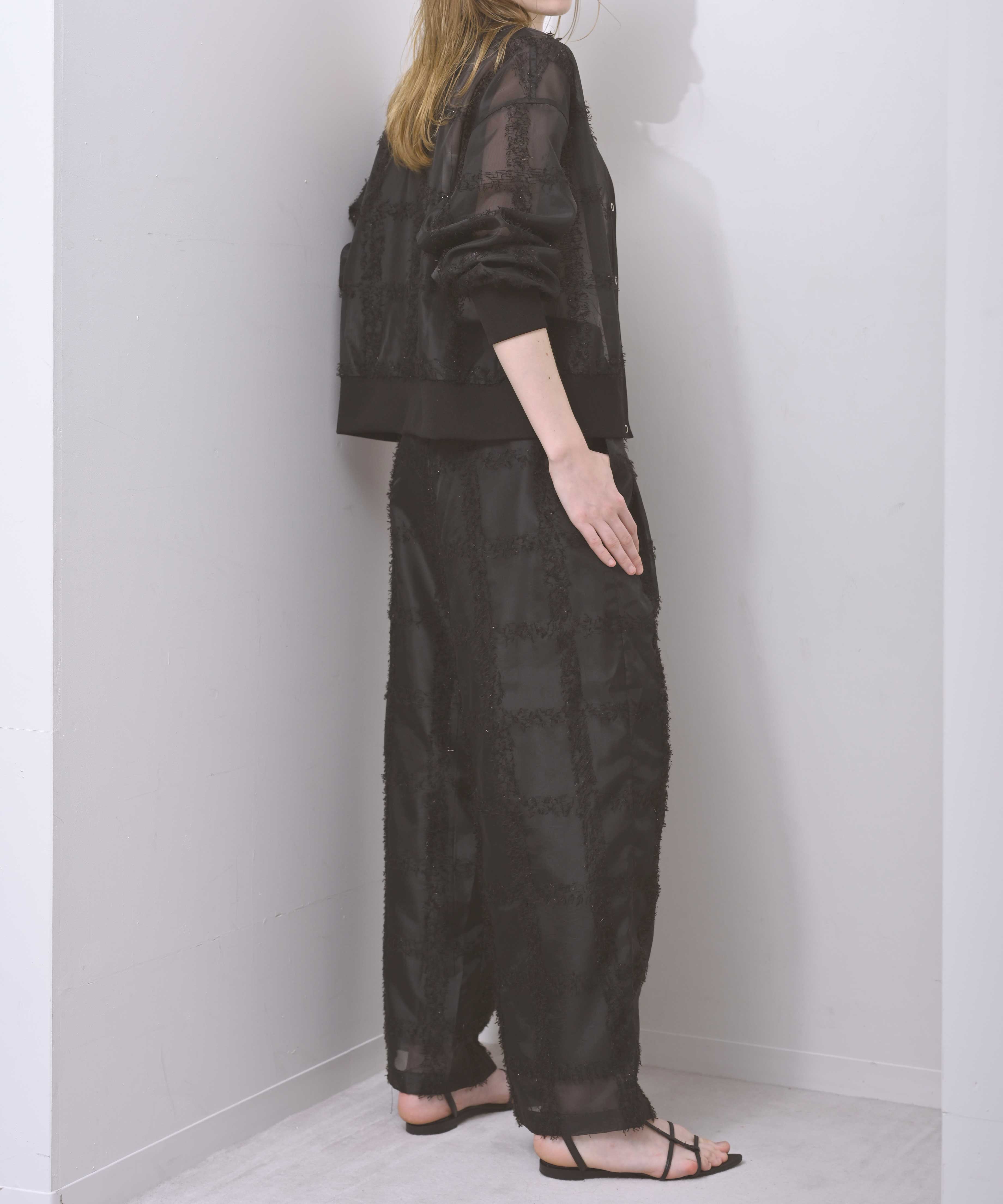 ブラック　model：H170