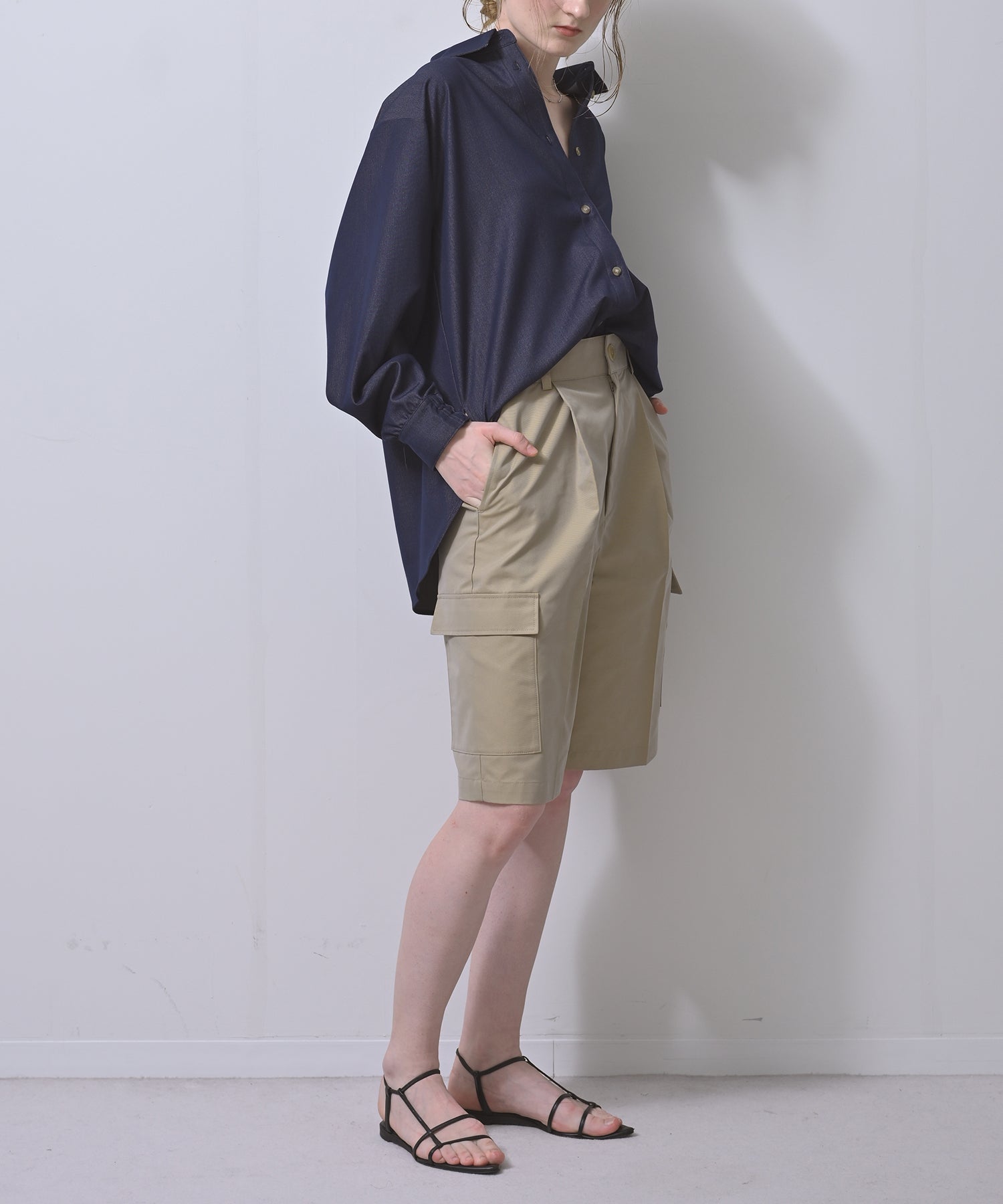 ネイビー　model：H170