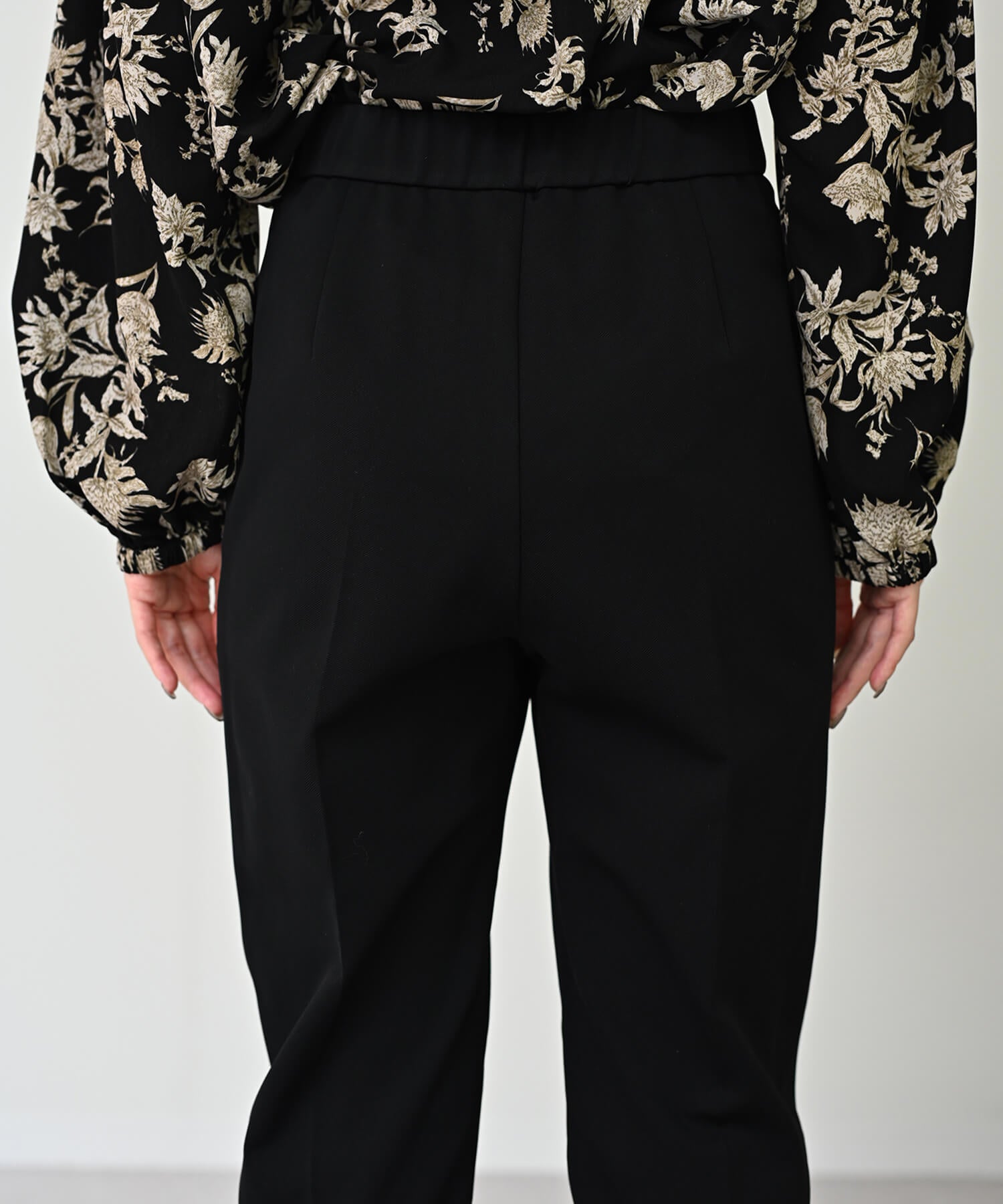 【Timesale】ジッパー裾スリットパンツ
