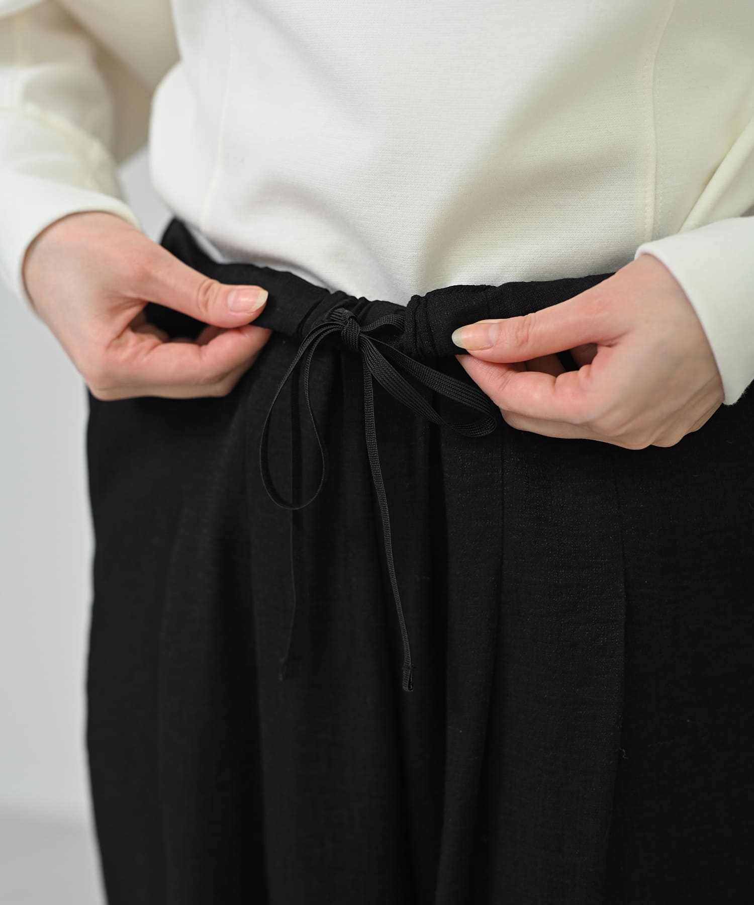 【シークレットセール】レーヨンタックワイドパンツ
