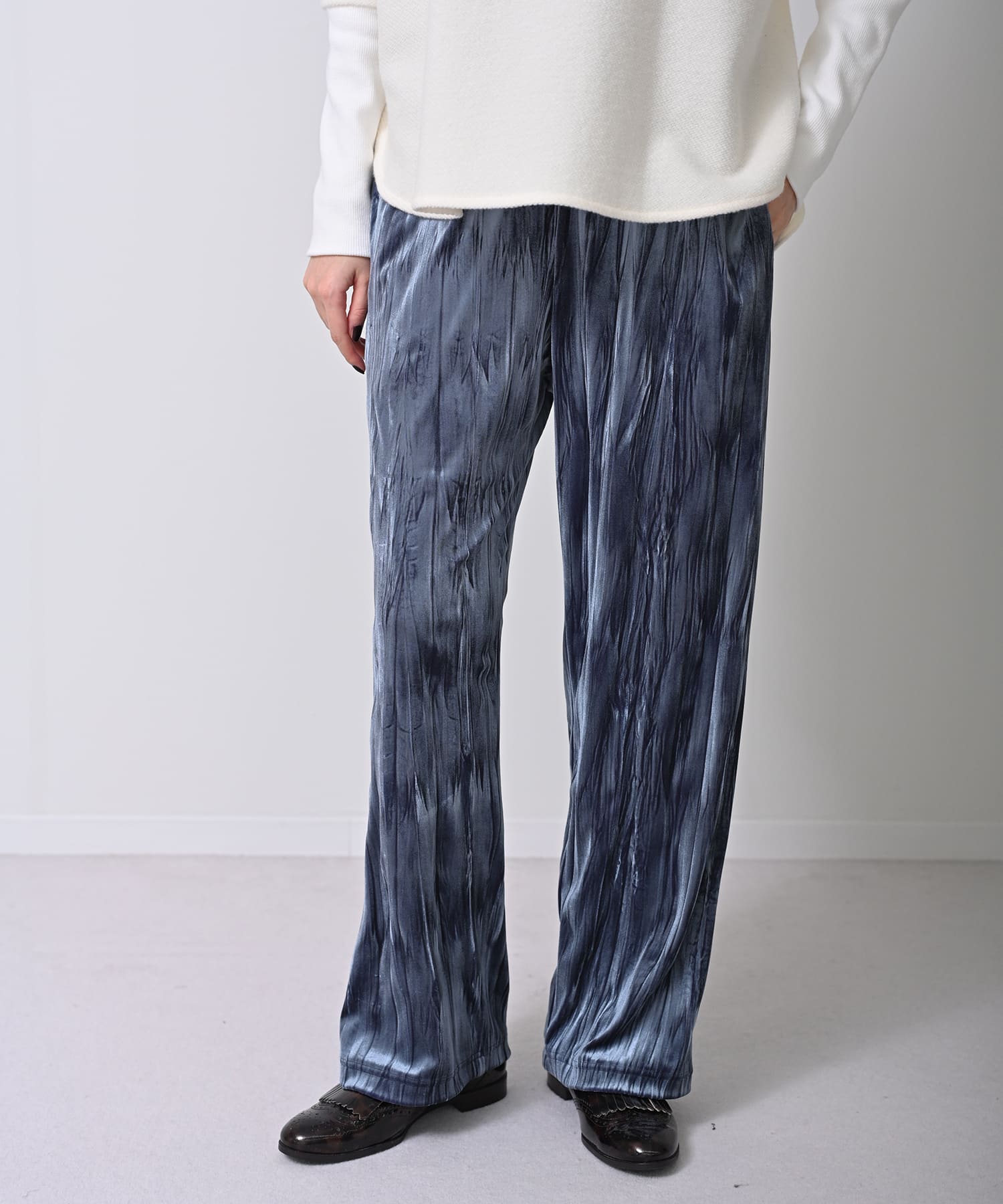 ブルーグリーン　model；H167