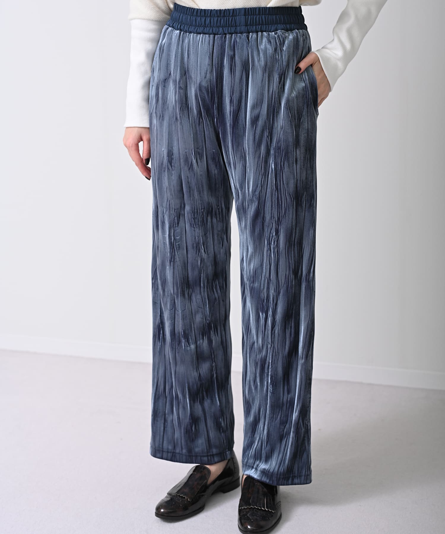 ブルーグリーン　model；H167