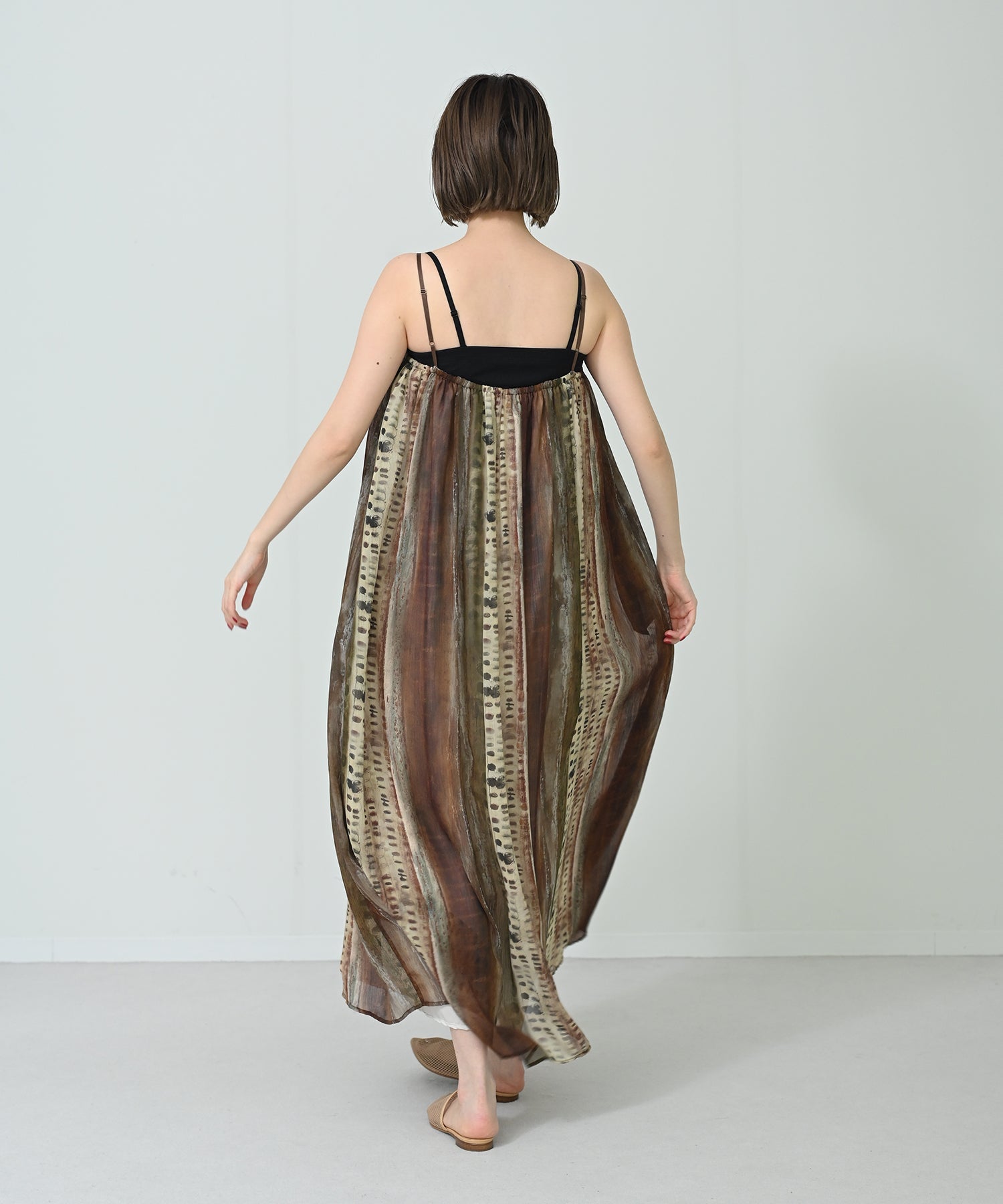 アート柄シアーキャミワンピース