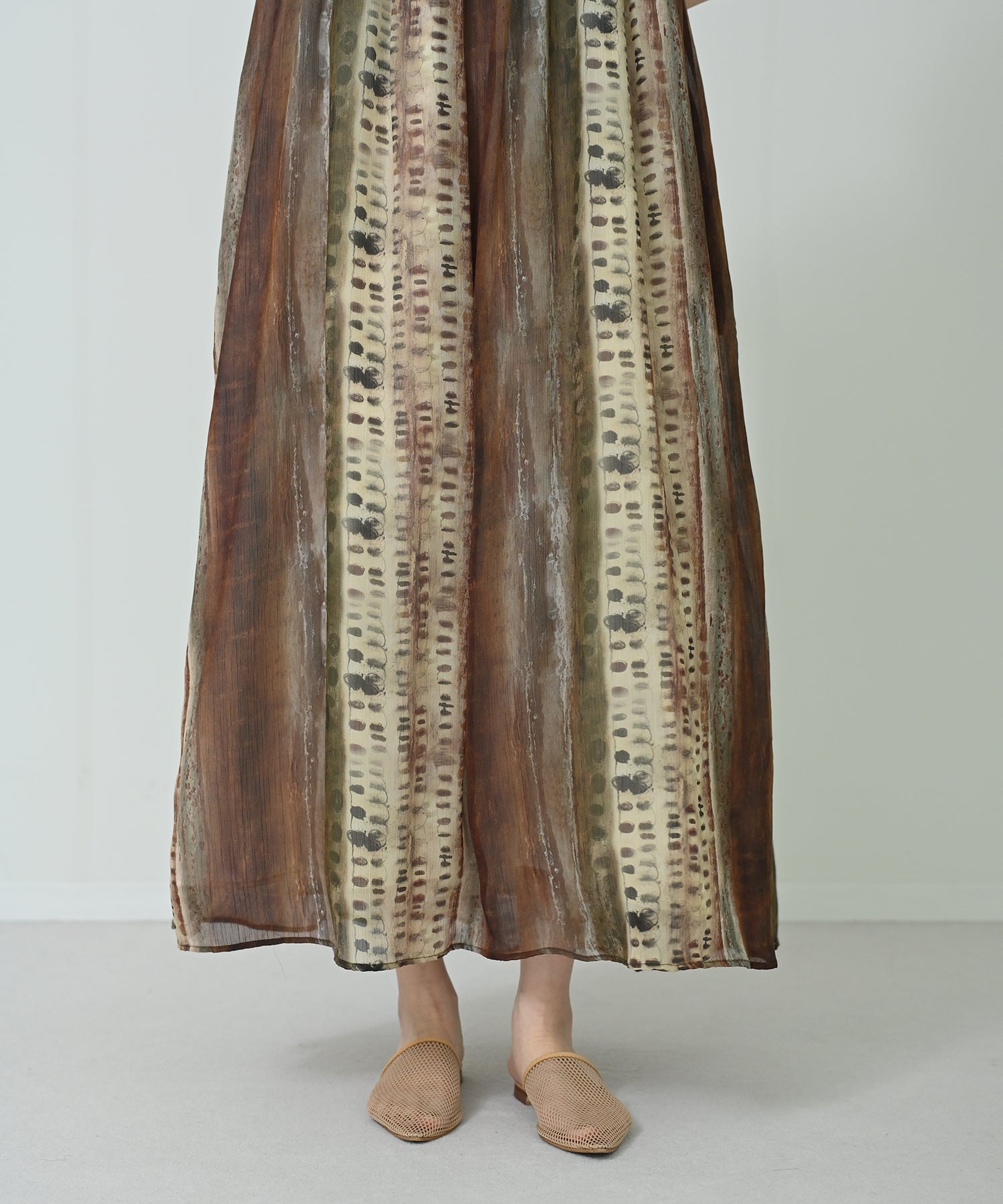 SinceThen高級感シアーキャミワンピース フレア ロング SinceThen高級感シアーキャミワンピース フレア ロング | AMMI