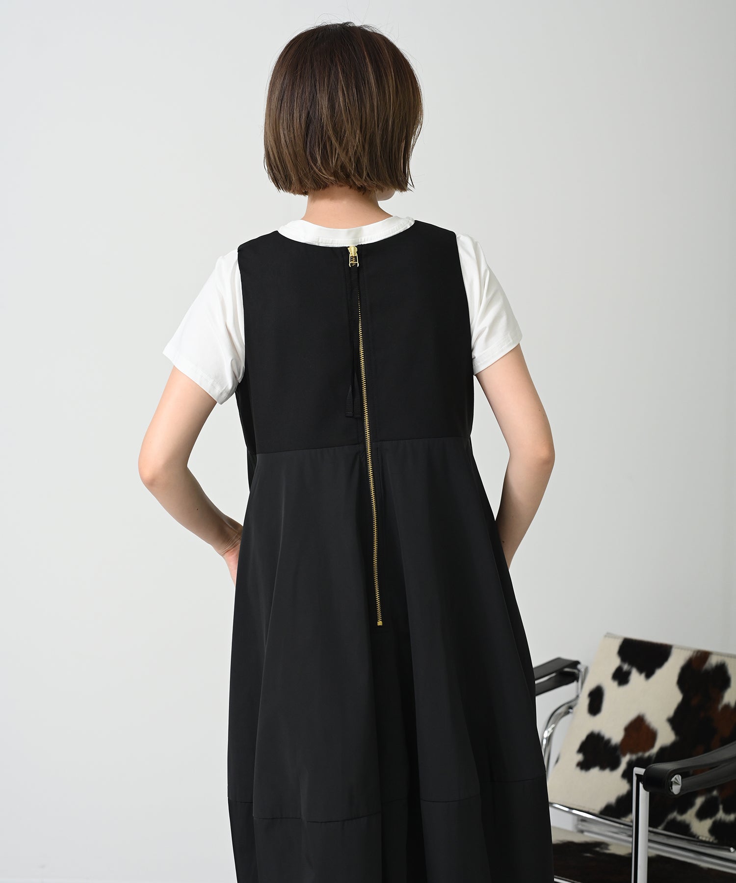 ブラック　model：H167