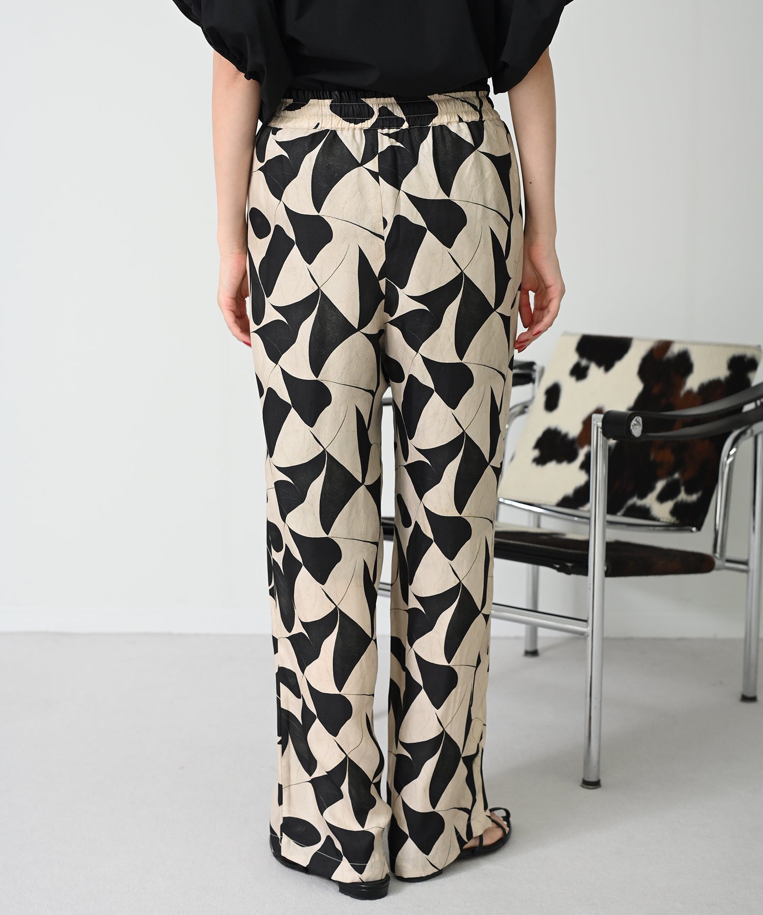 ベージュ×ブラック　model ：H167