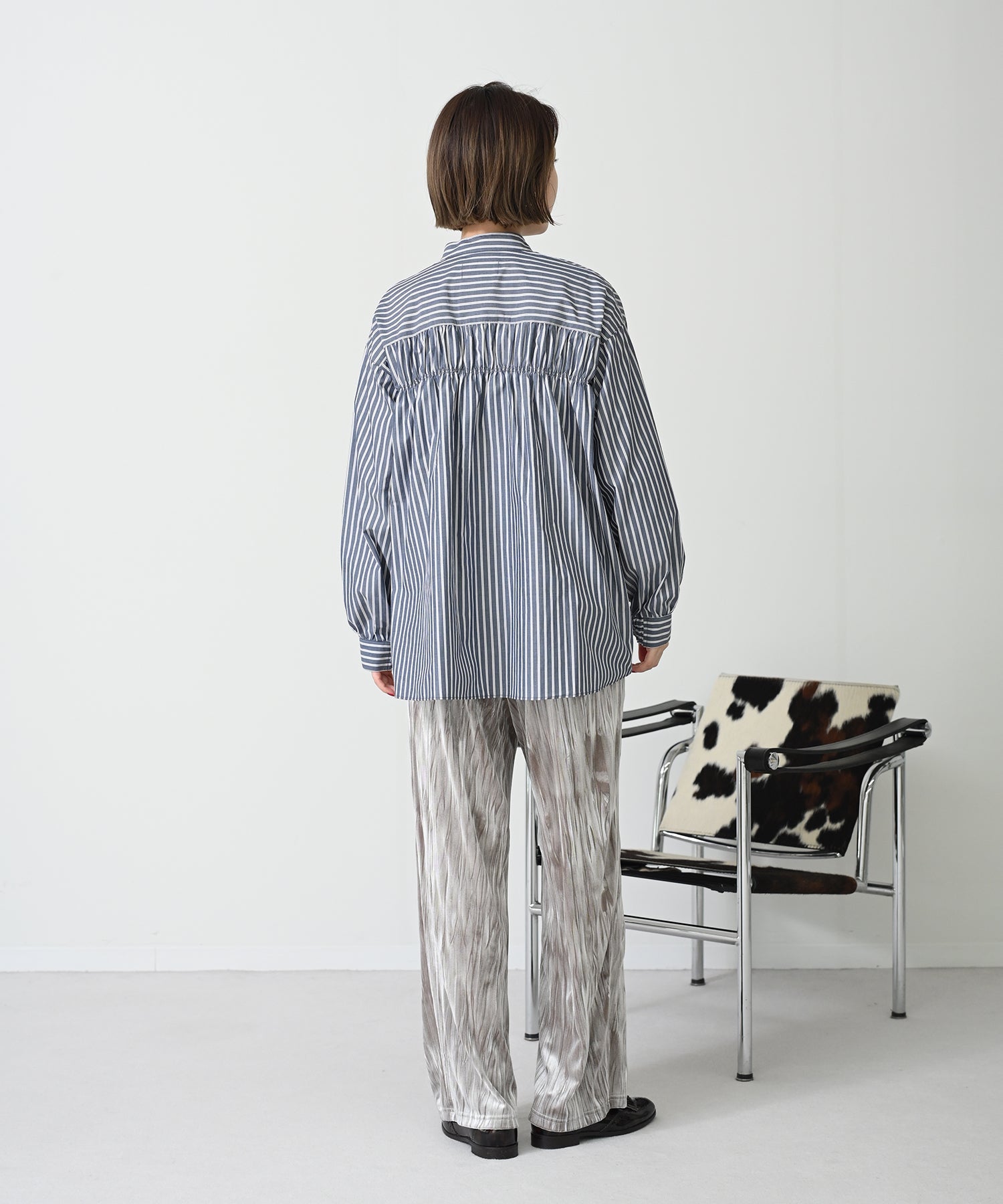 ネイビーストライプ　model；H167