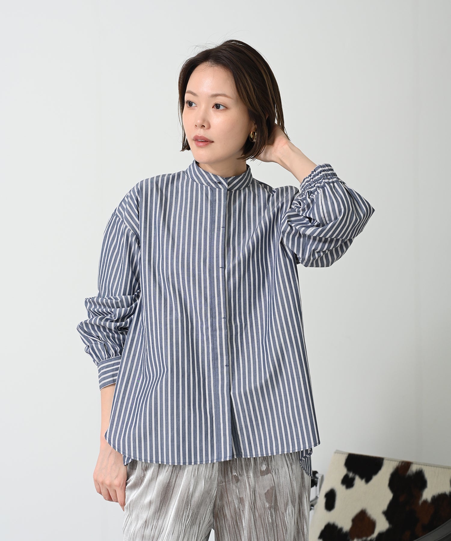 ネイビーストライプ　model；H167