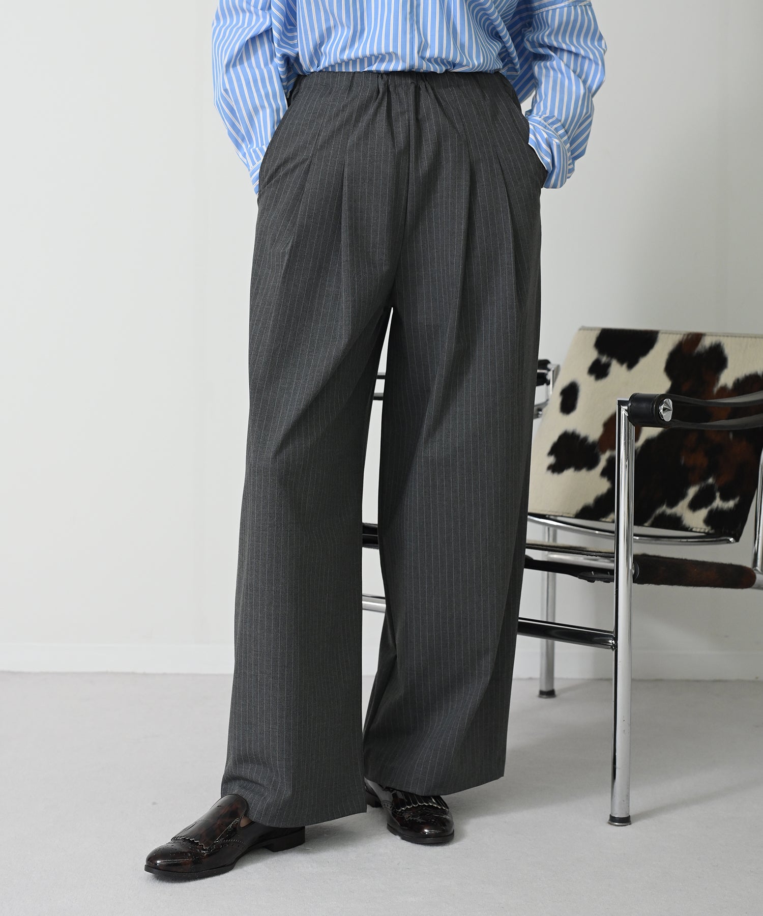 チャコール　model：H167