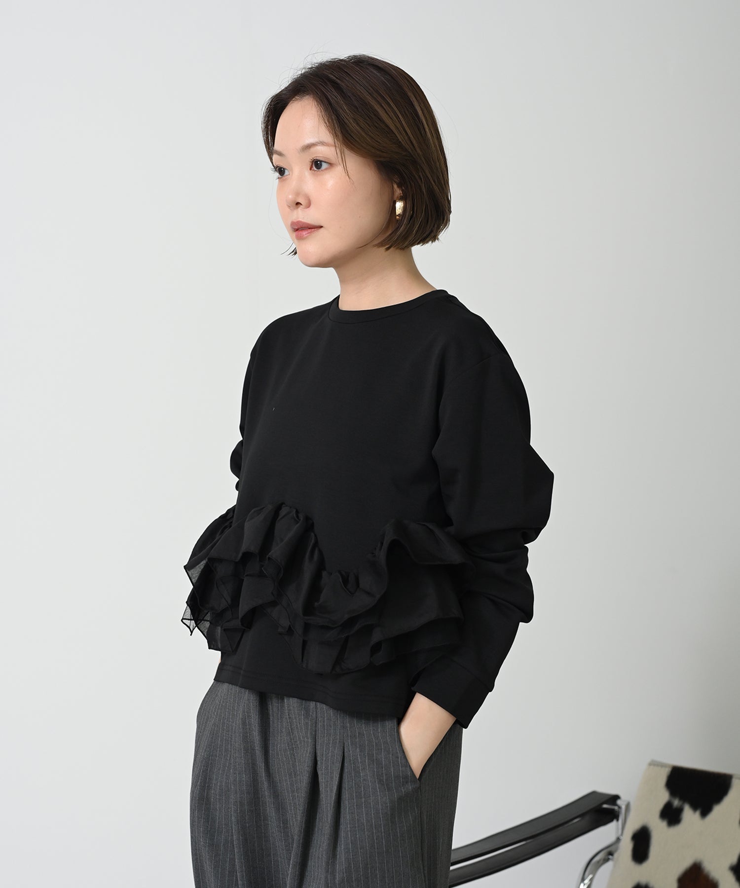 ブラック　model ：H167