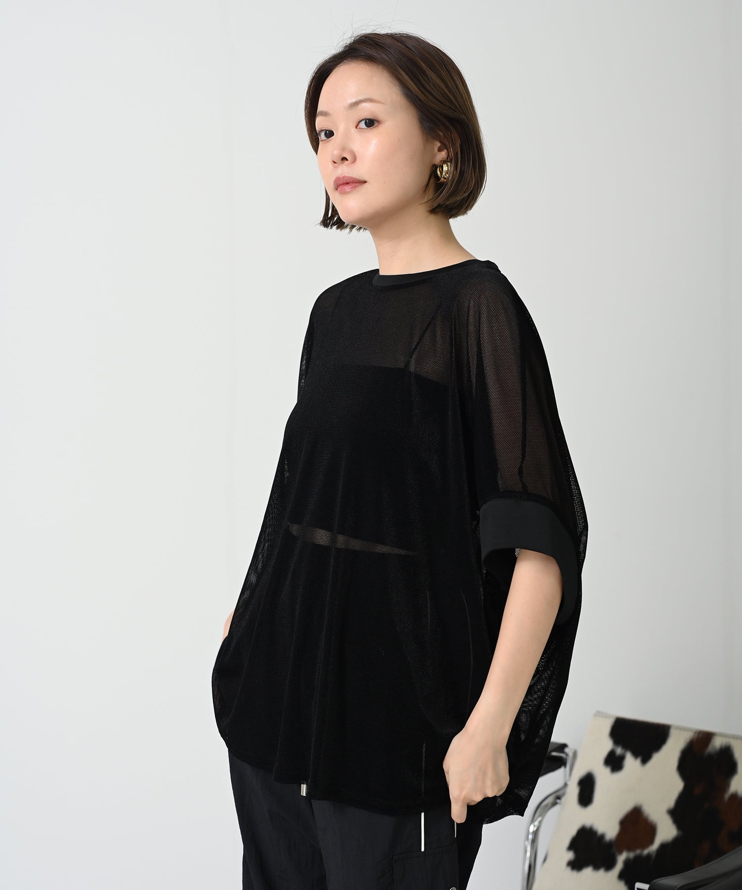 ブラック　model：H167