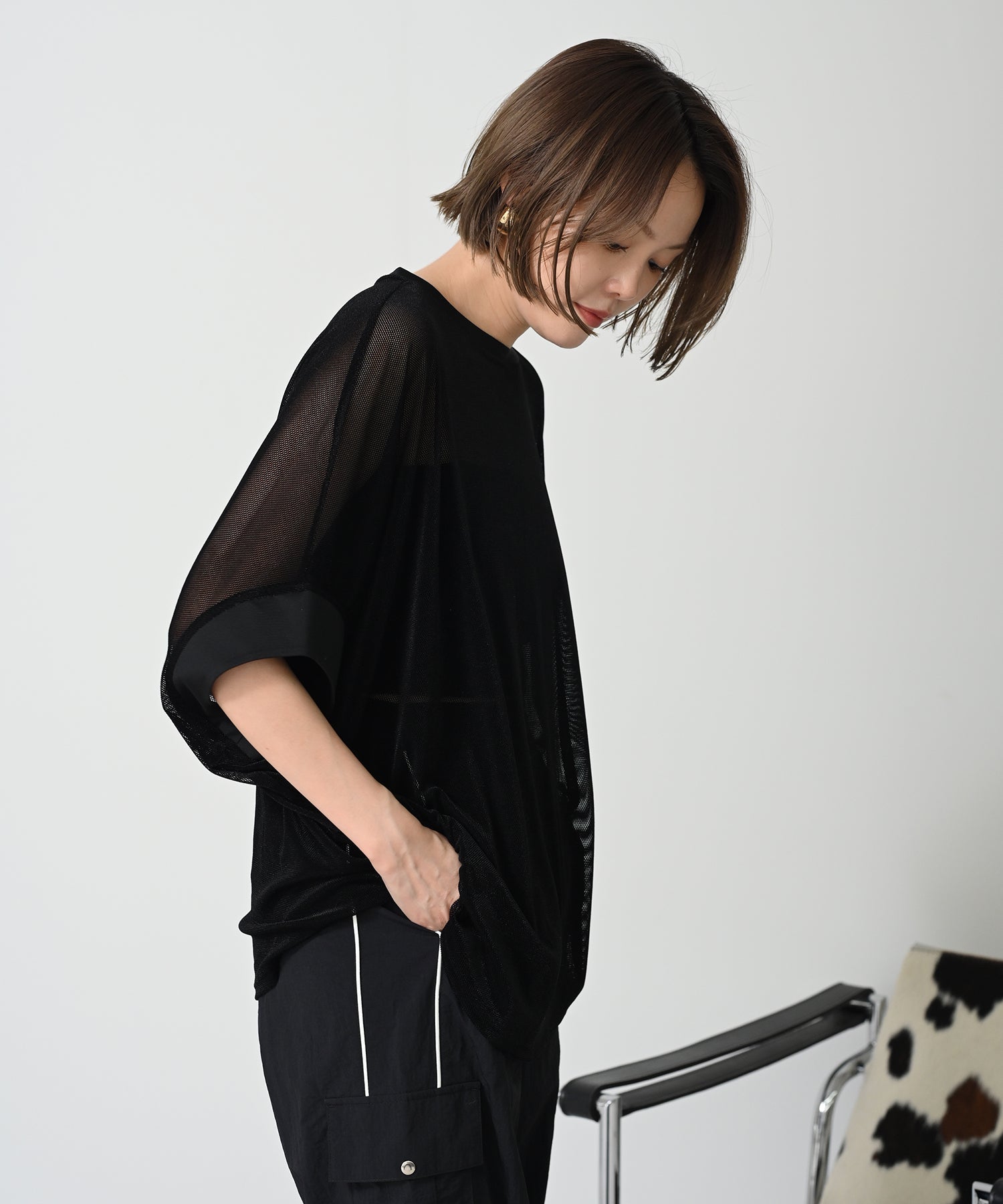 ブラック　model：H167