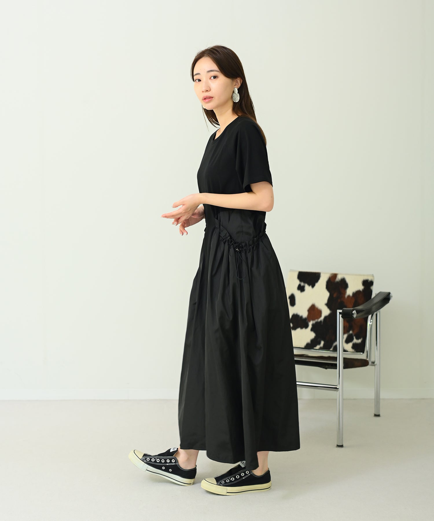 ブラック　model：H160
