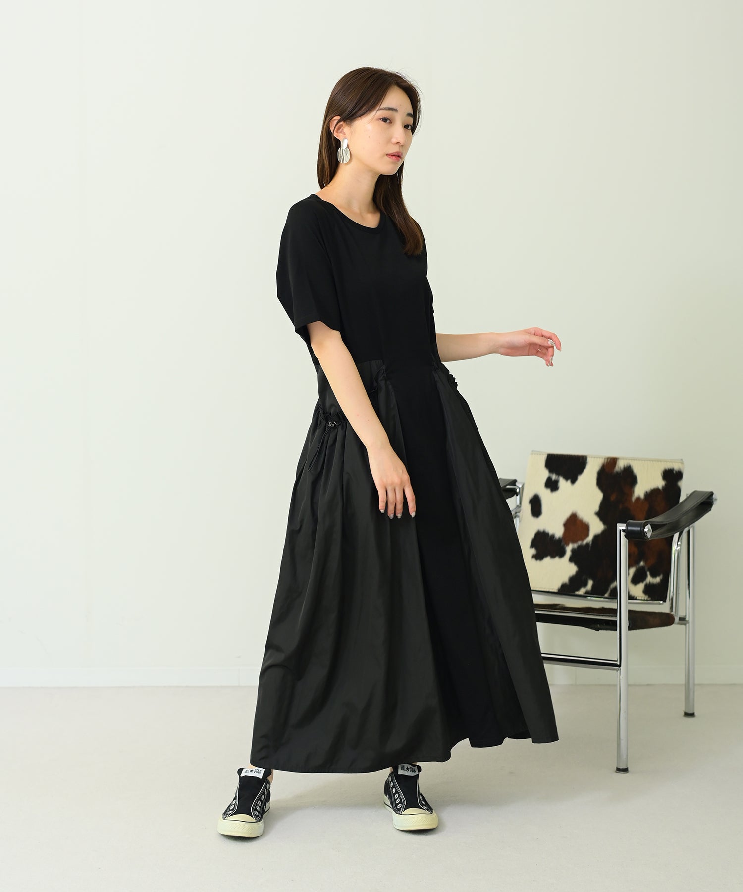 ブラック　model：H160