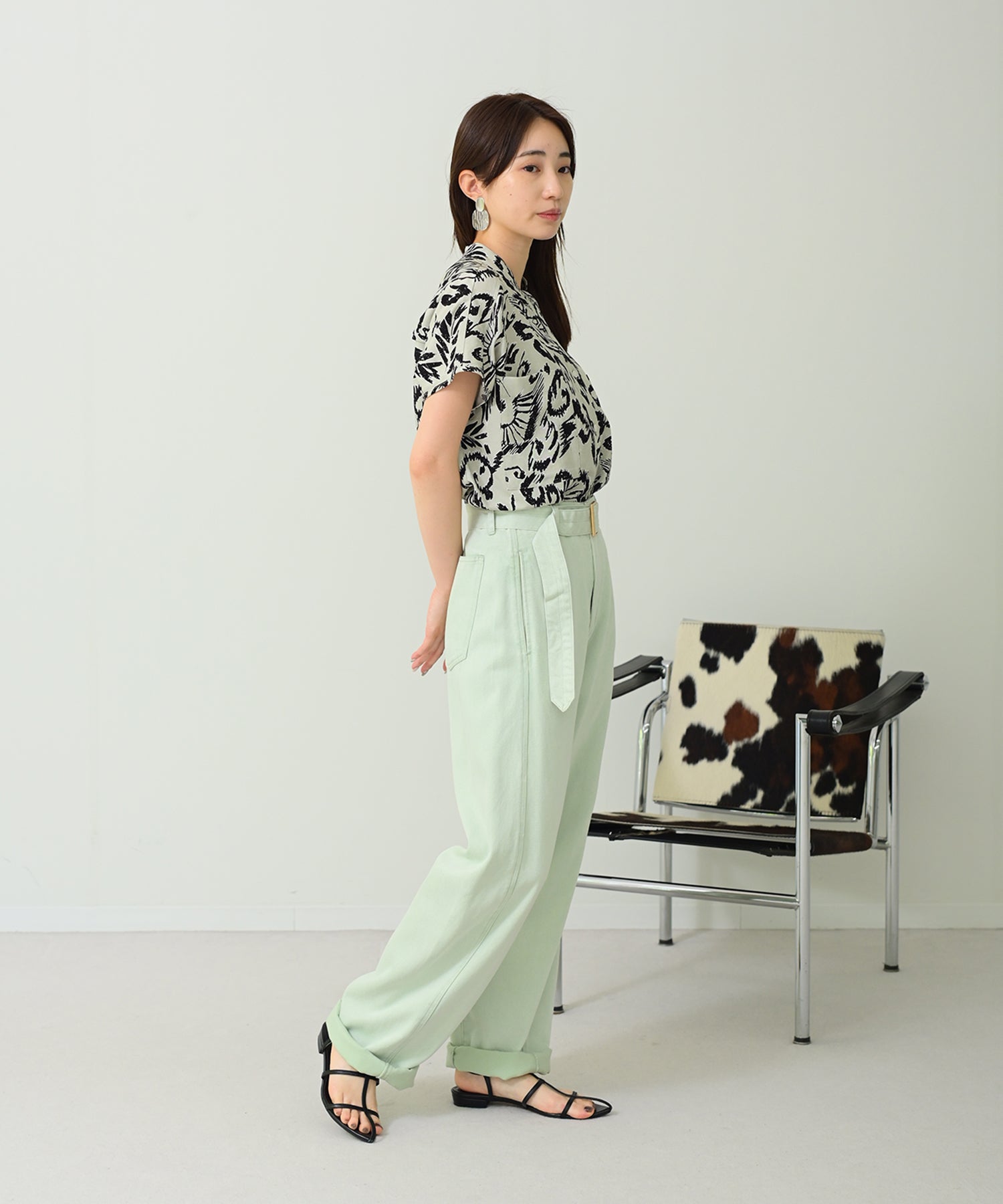 新品　ReginaRomantico パンツ　グリーン系 新品 ReginaRomantico パンツ グリーン系 パンツ