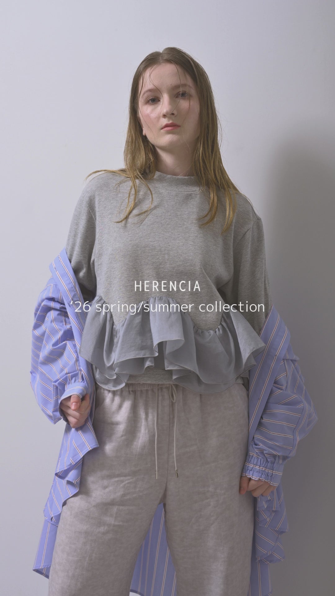 Timesale】Frill-Hem Compact Tops
