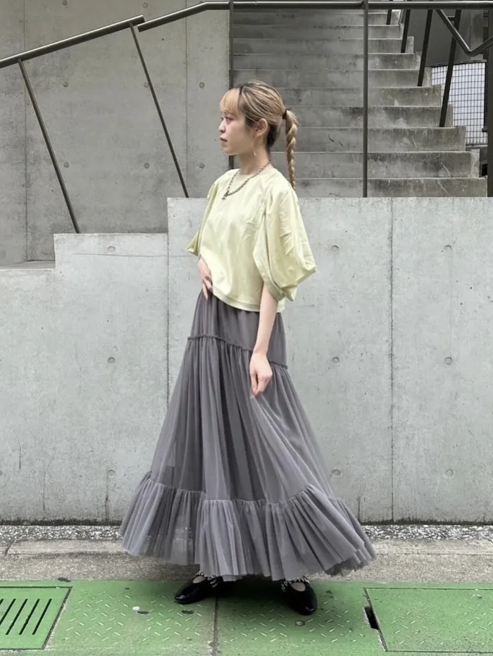 Gathered tulle skirt with hem switching