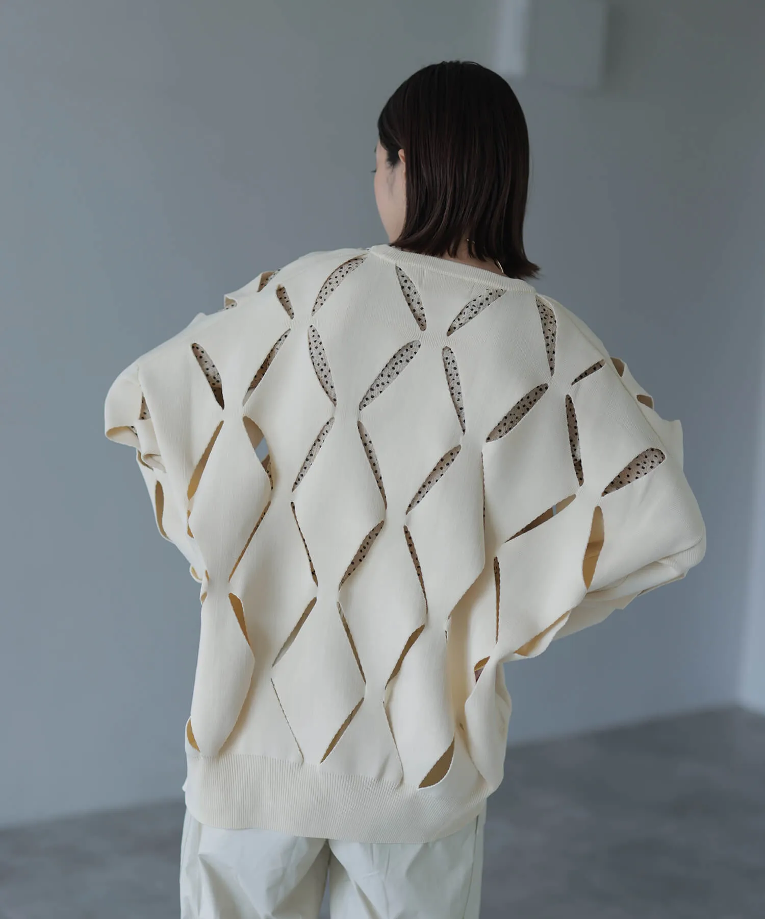 cut out design over knit | HERENCIA(ヘレンチア) | HERENCIA