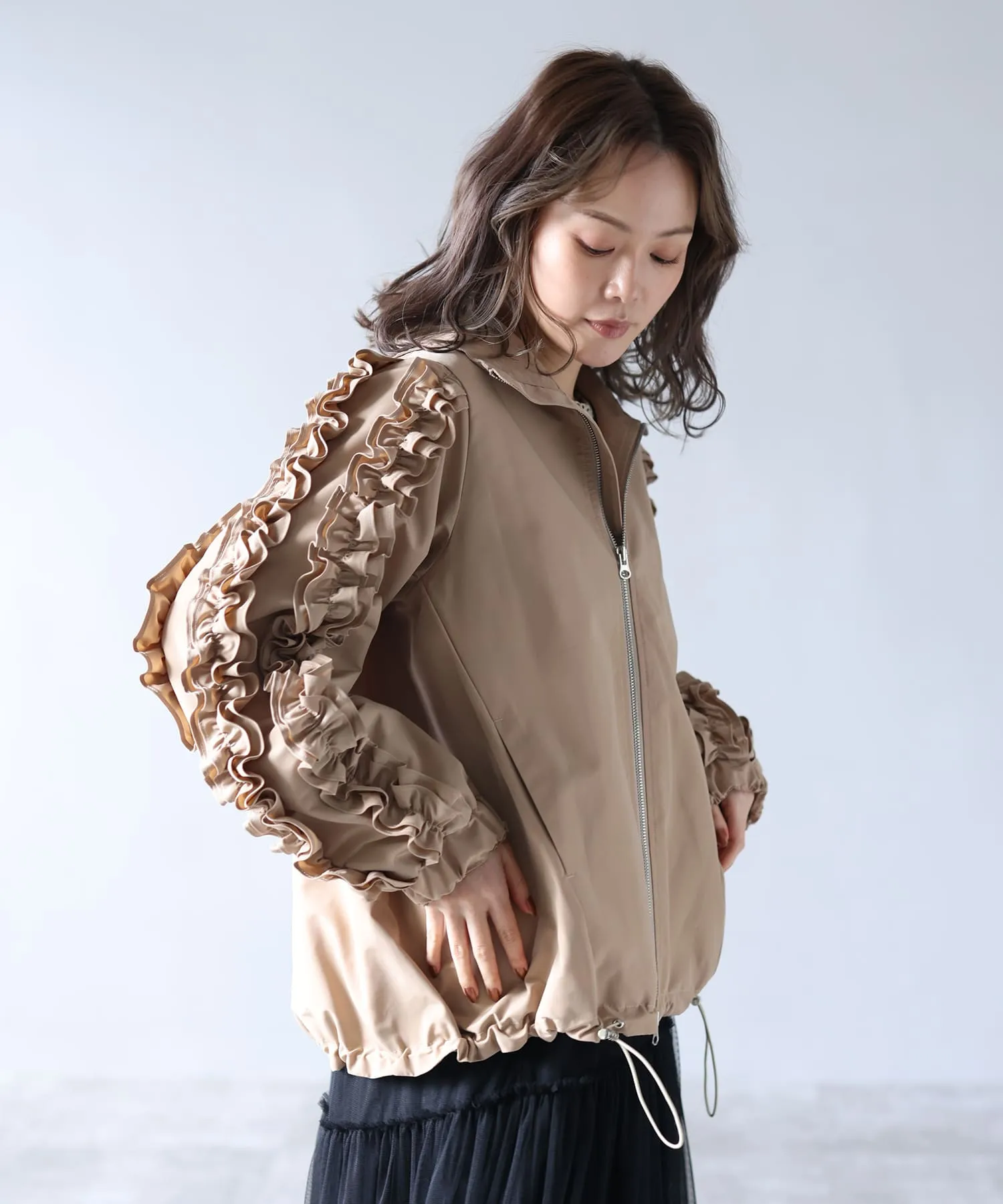 Frill sleeve hoodie multiway blouson | HERENCIA(ヘレンチア