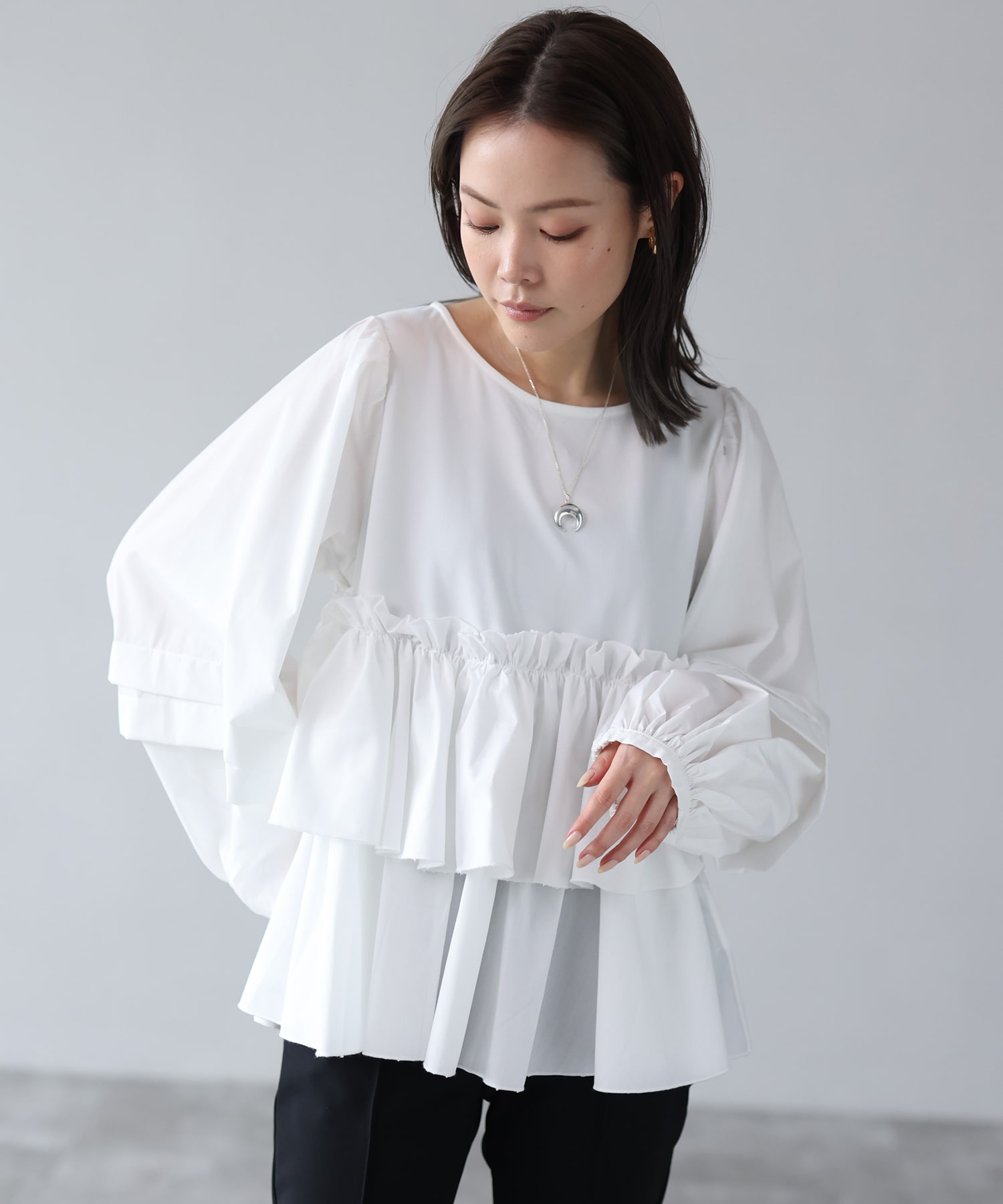 2-tier tiered volume sleeve blouse | HERENCIA(ヘレンチア 