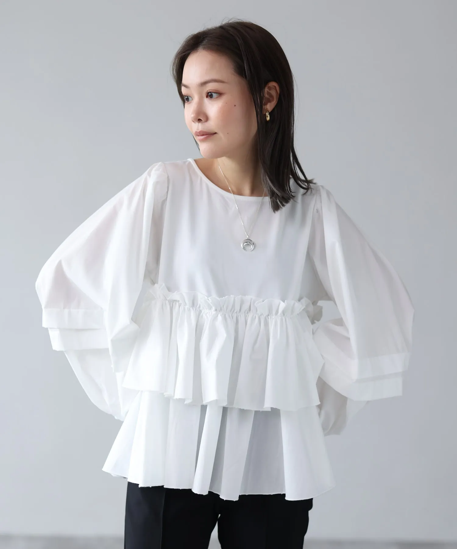 2-tier tiered volume sleeve blouse | HERENCIA(ヘレンチア 